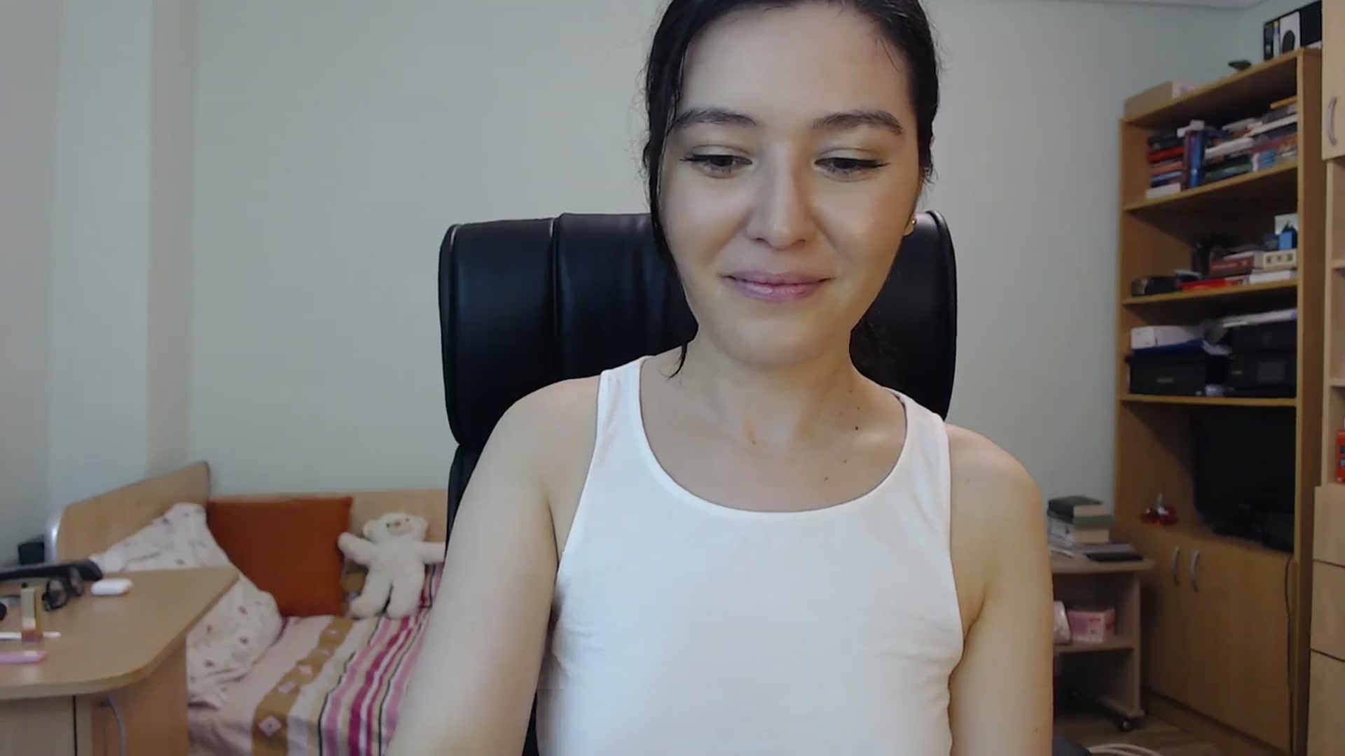 Gallery image thumbnail from TheMorrigan_'s myfreecams stream on, 08/05/2023, 20:43 image 15 of 20