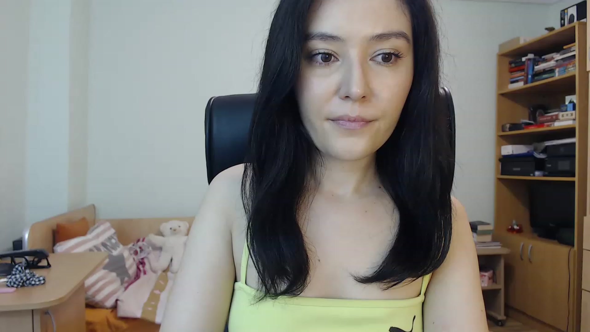 Gallery image thumbnail from TheMorrigan_'s myfreecams stream on, 08/08/2023, 21:37 image 1 of 20