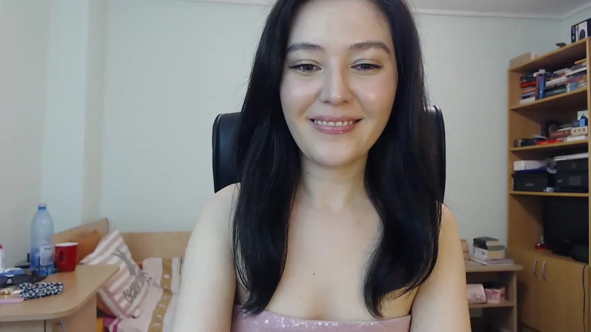 Gallery image thumbnail from TheMorrigan_'s myfreecams stream on, 08/09/2023, 18:29 image 9 of 20