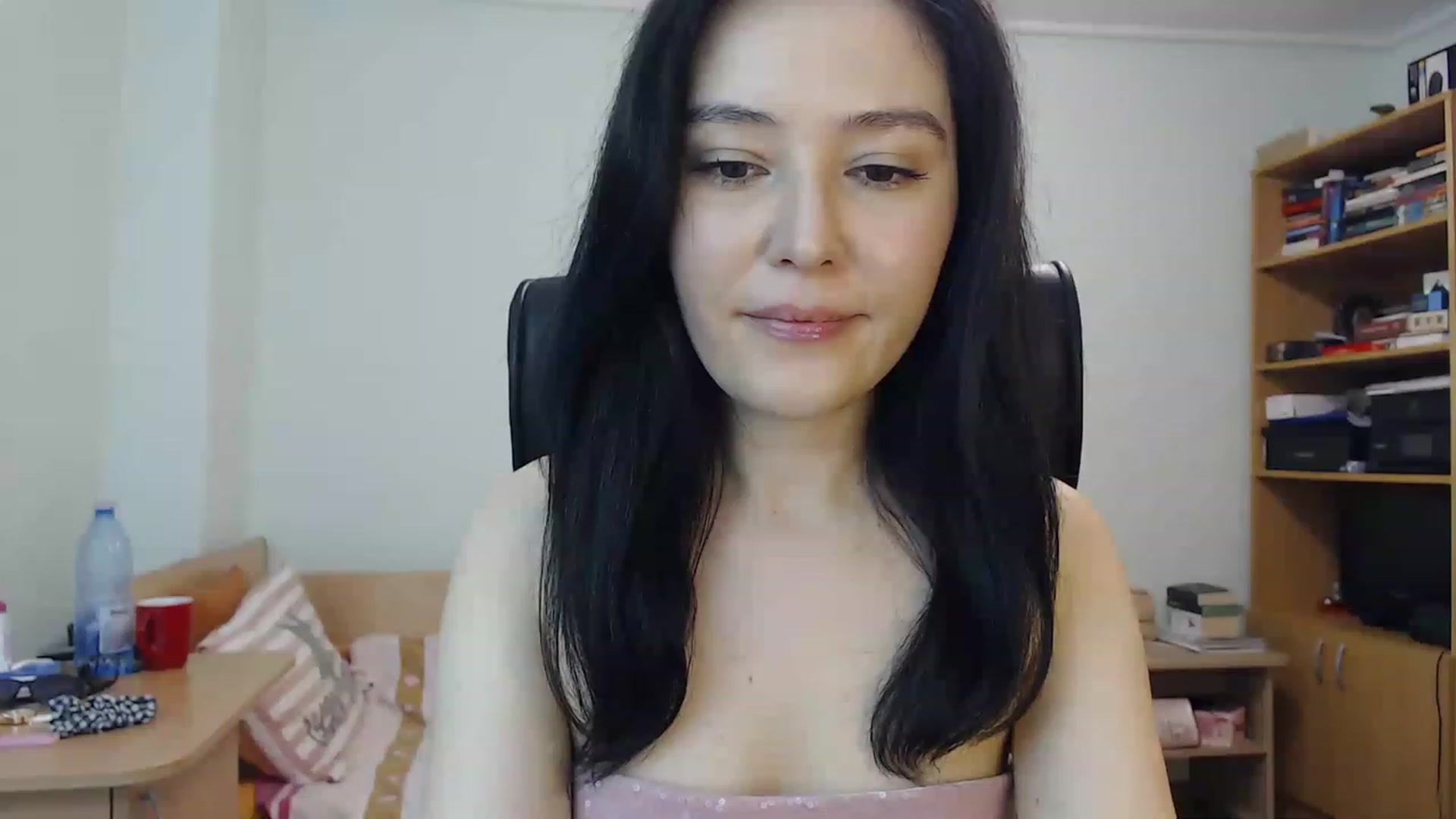 Gallery image thumbnail from TheMorrigan_'s myfreecams stream on, 08/09/2023, 18:29 image 1 of 20