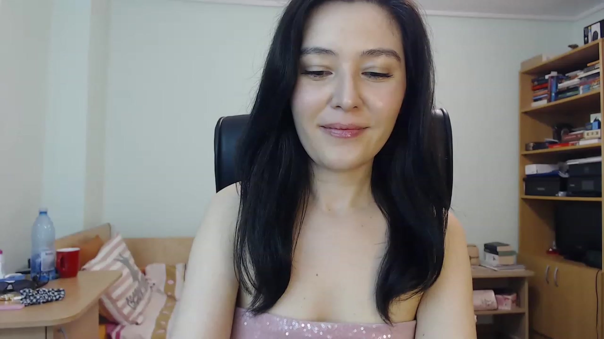 Gallery image thumbnail from TheMorrigan_'s myfreecams stream on, 08/09/2023, 18:29 image 8 of 20