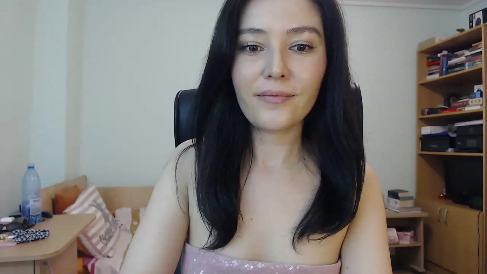 Gallery image thumbnail from TheMorrigan_'s myfreecams stream on, 08/09/2023, 19:44 image 5 of 20