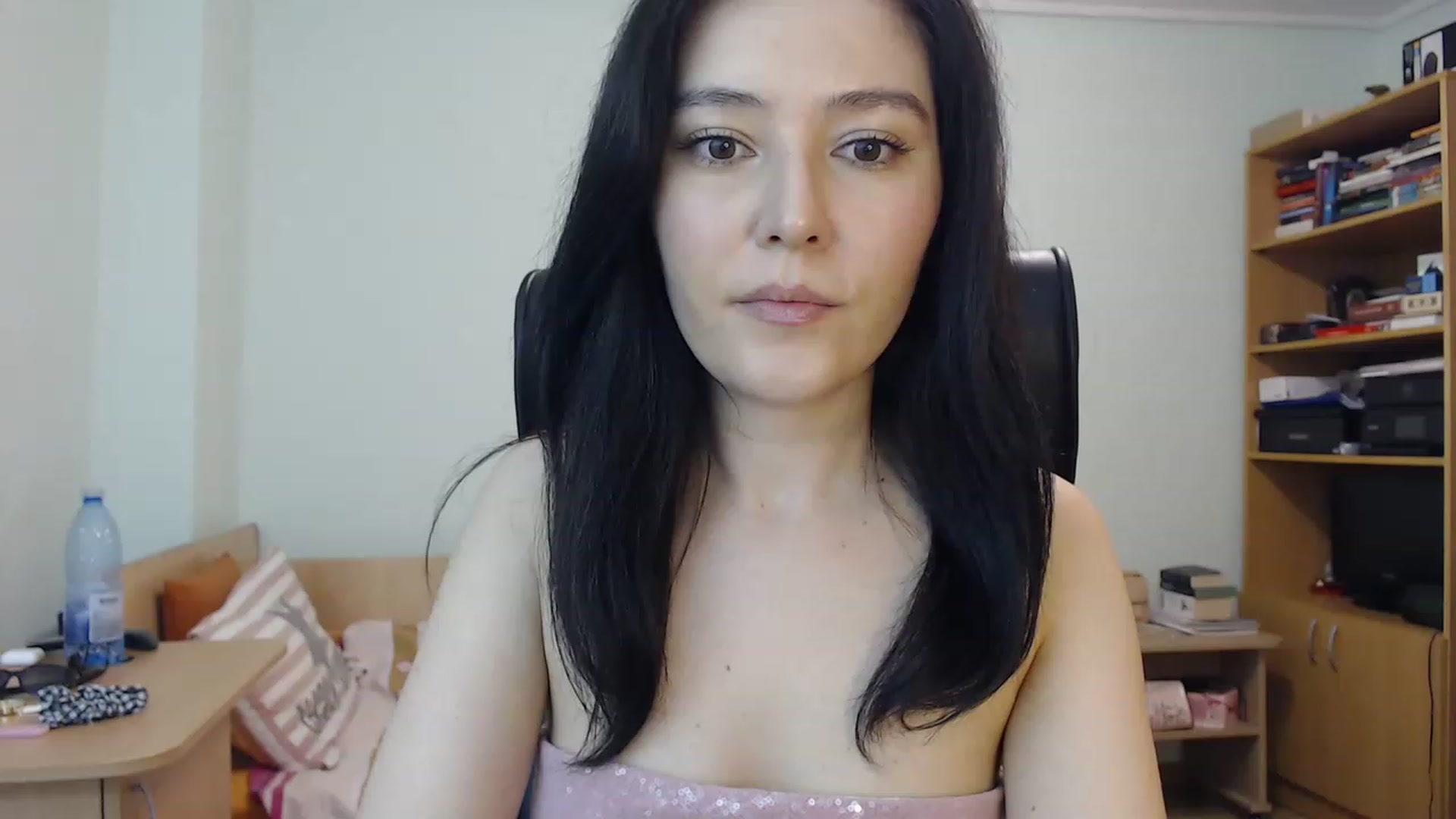 Gallery image thumbnail from TheMorrigan_'s myfreecams stream on, 08/09/2023, 19:44 image 4 of 20