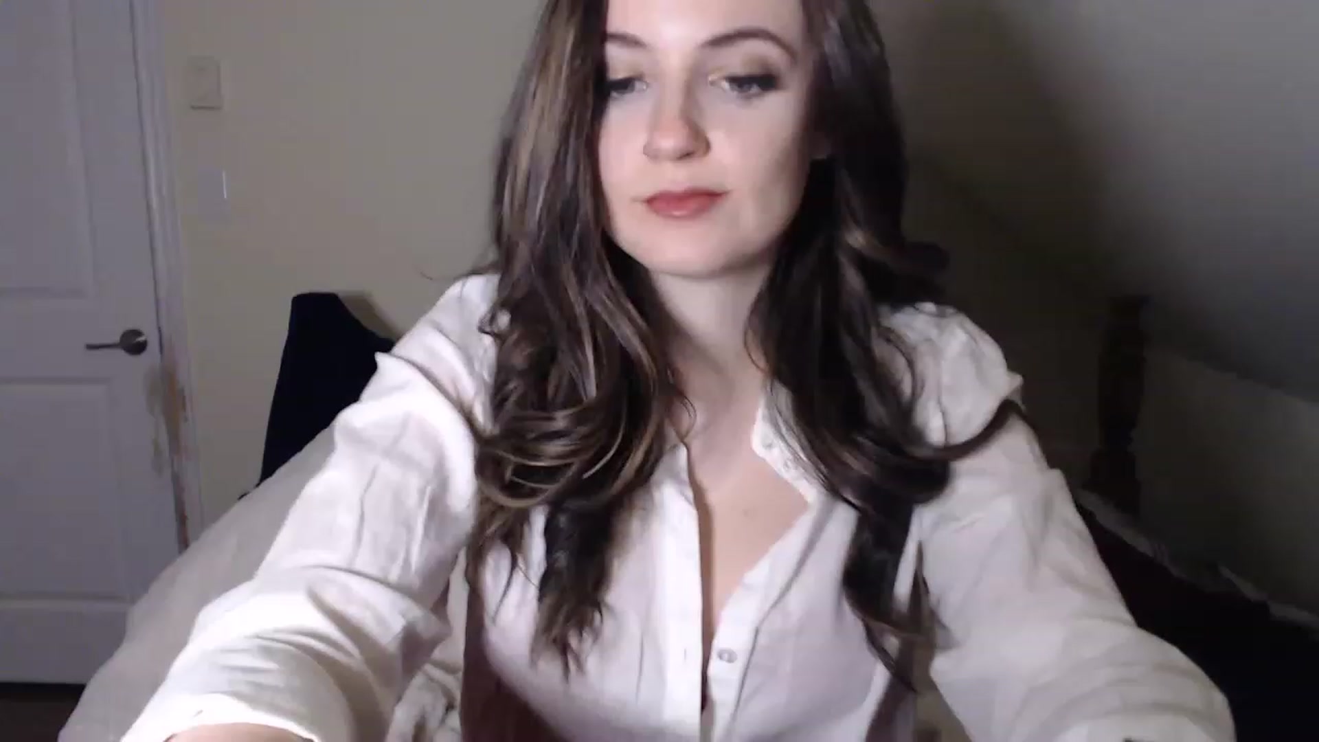 Gallery image thumbnail from TheNudeArtist's myfreecams stream on, 01/10/2023, 23:02 image 10 of 20