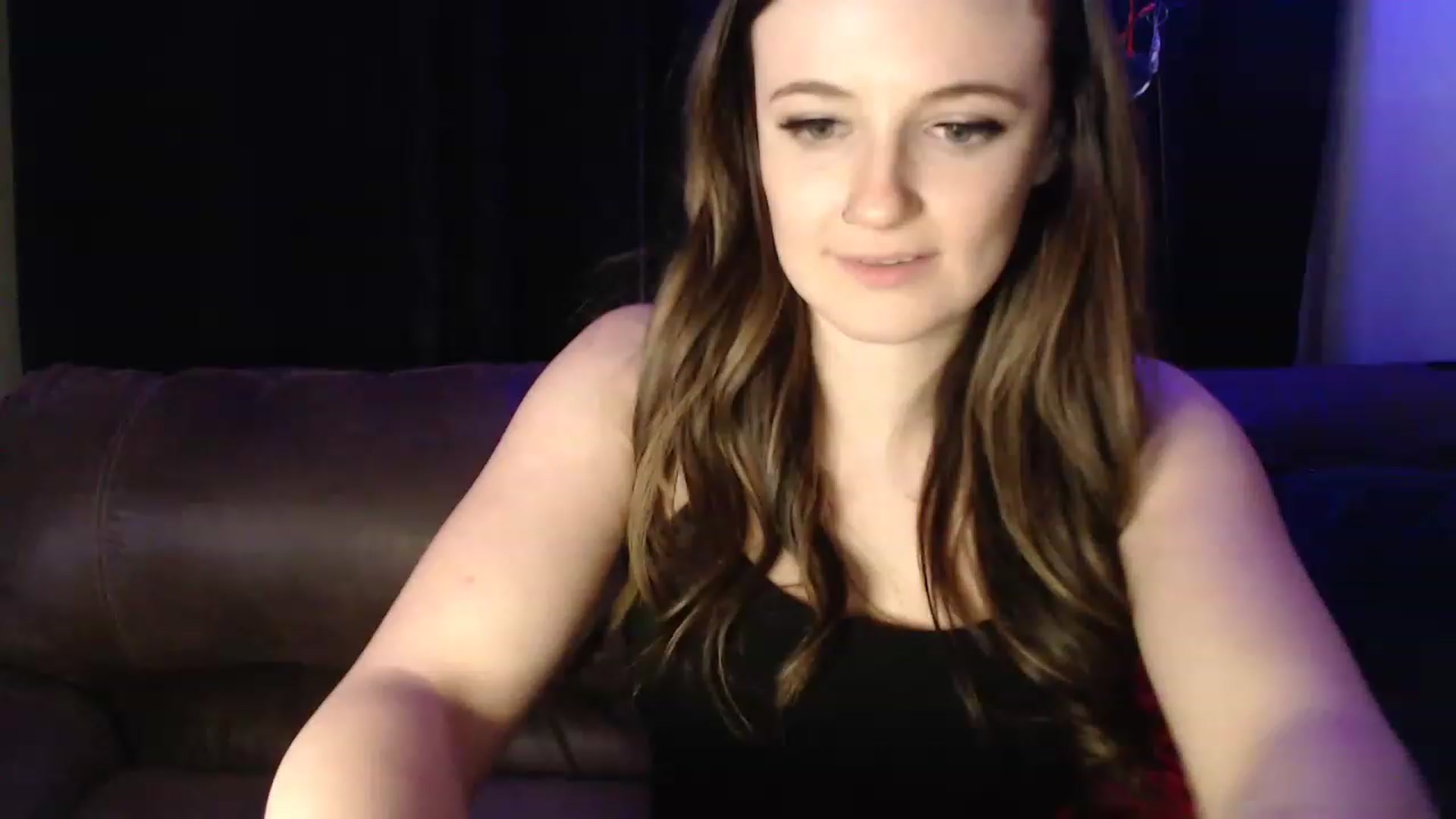 Gallery image thumbnail from TheNudeArtist's myfreecams stream on, 02/19/2023, 07:18 image 18 of 20