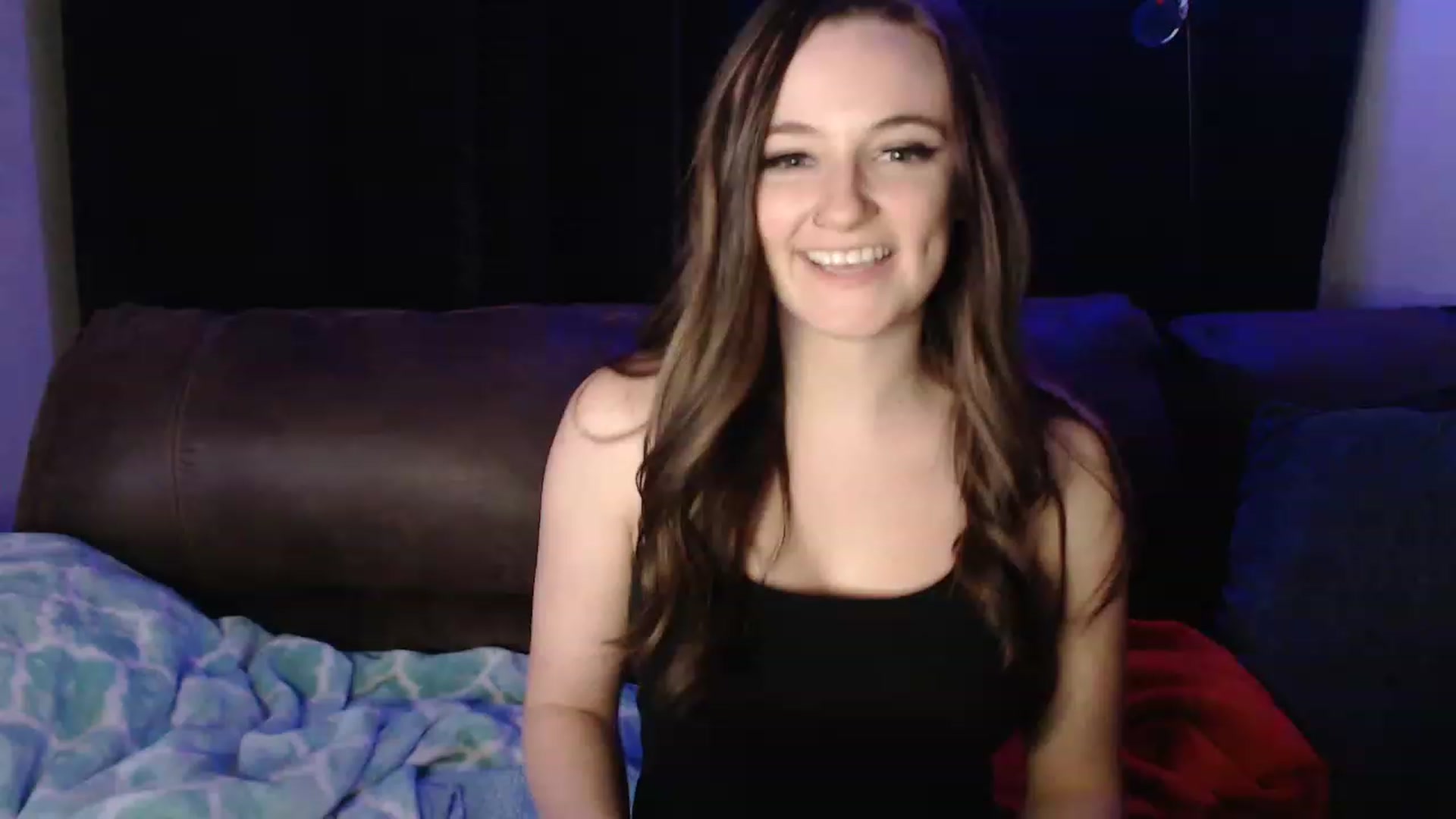 Gallery image thumbnail from TheNudeArtist's myfreecams stream on, 02/19/2023, 07:18 image 14 of 20