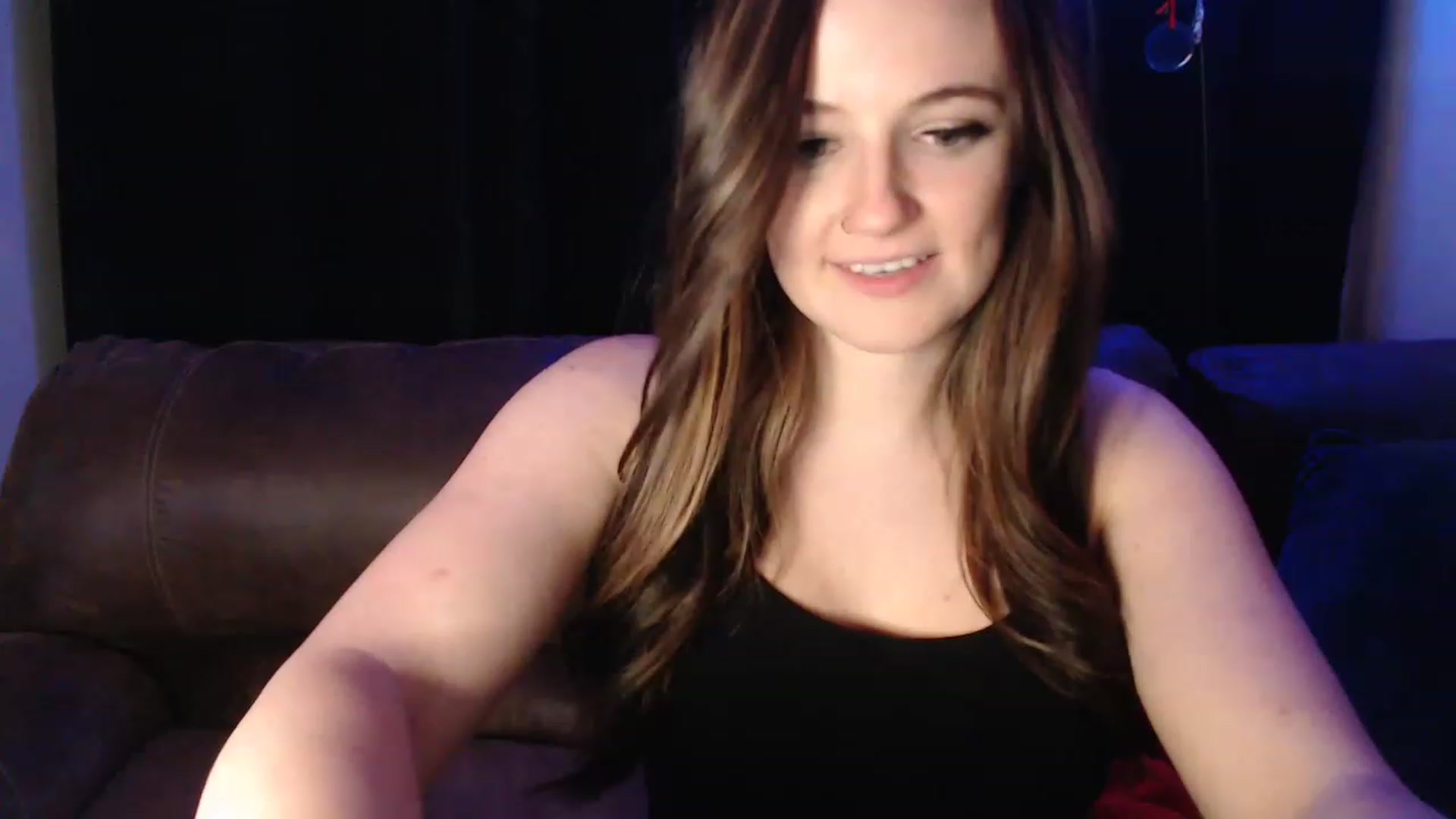 Gallery image thumbnail from TheNudeArtist's myfreecams stream on, 02/19/2023, 08:06 image 7 of 20