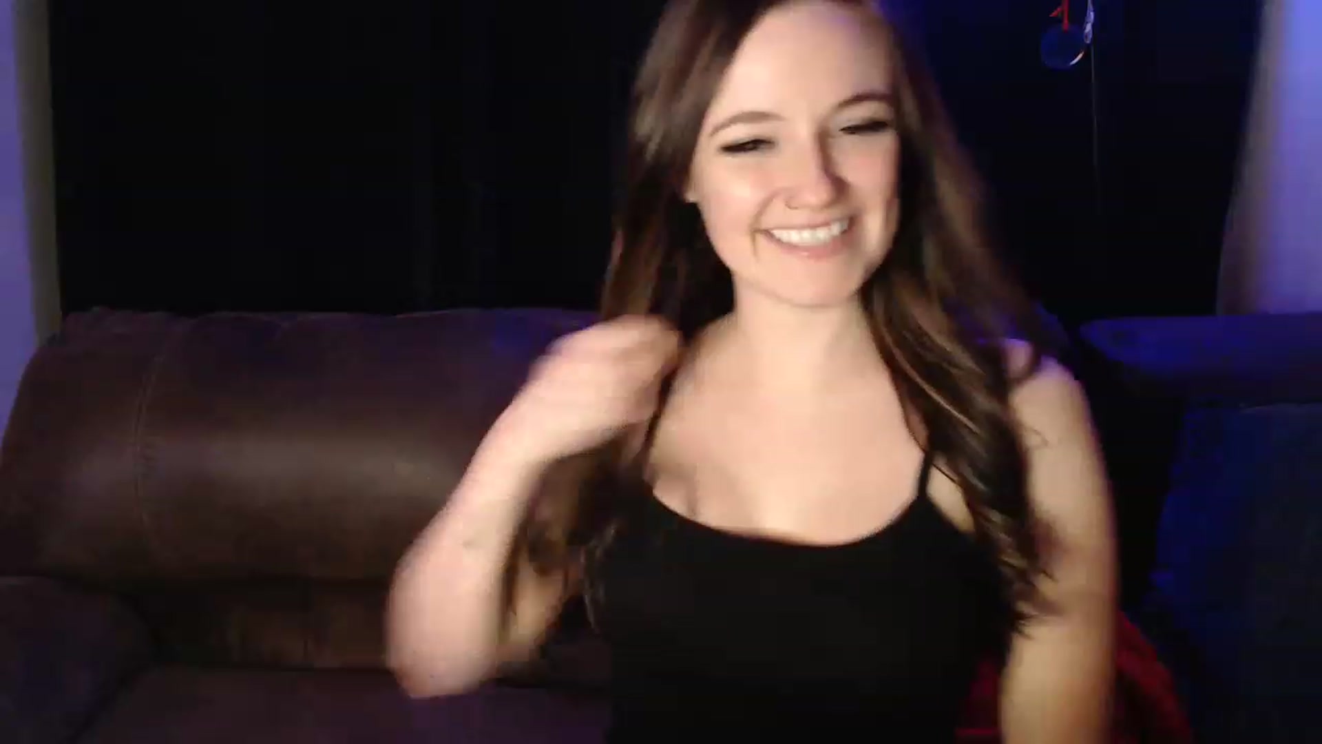 Gallery image thumbnail from TheNudeArtist's myfreecams stream on, 02/19/2023, 08:06 image 9 of 20