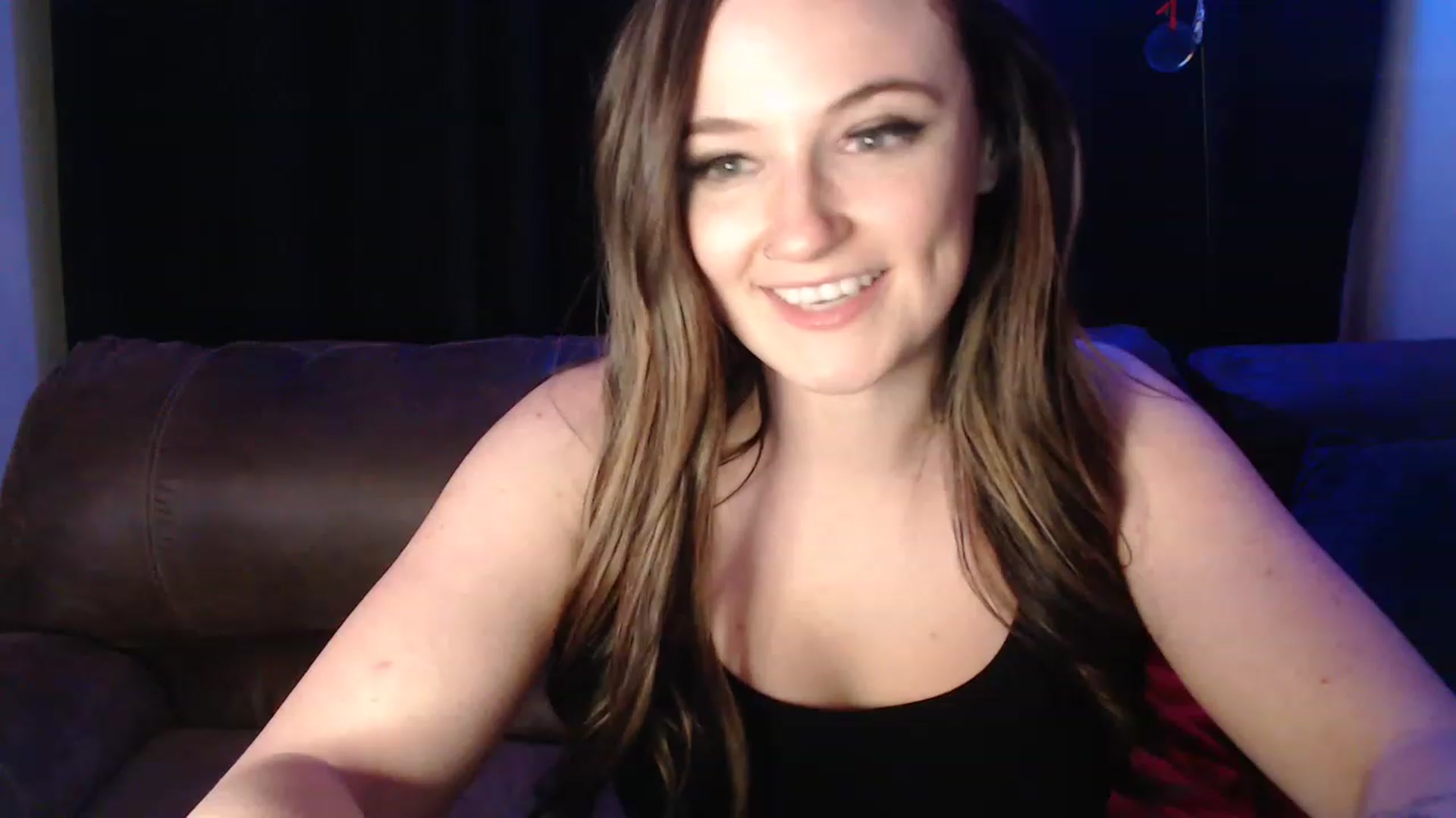 Gallery image thumbnail from TheNudeArtist's myfreecams stream on, 02/19/2023, 08:06 image 10 of 20