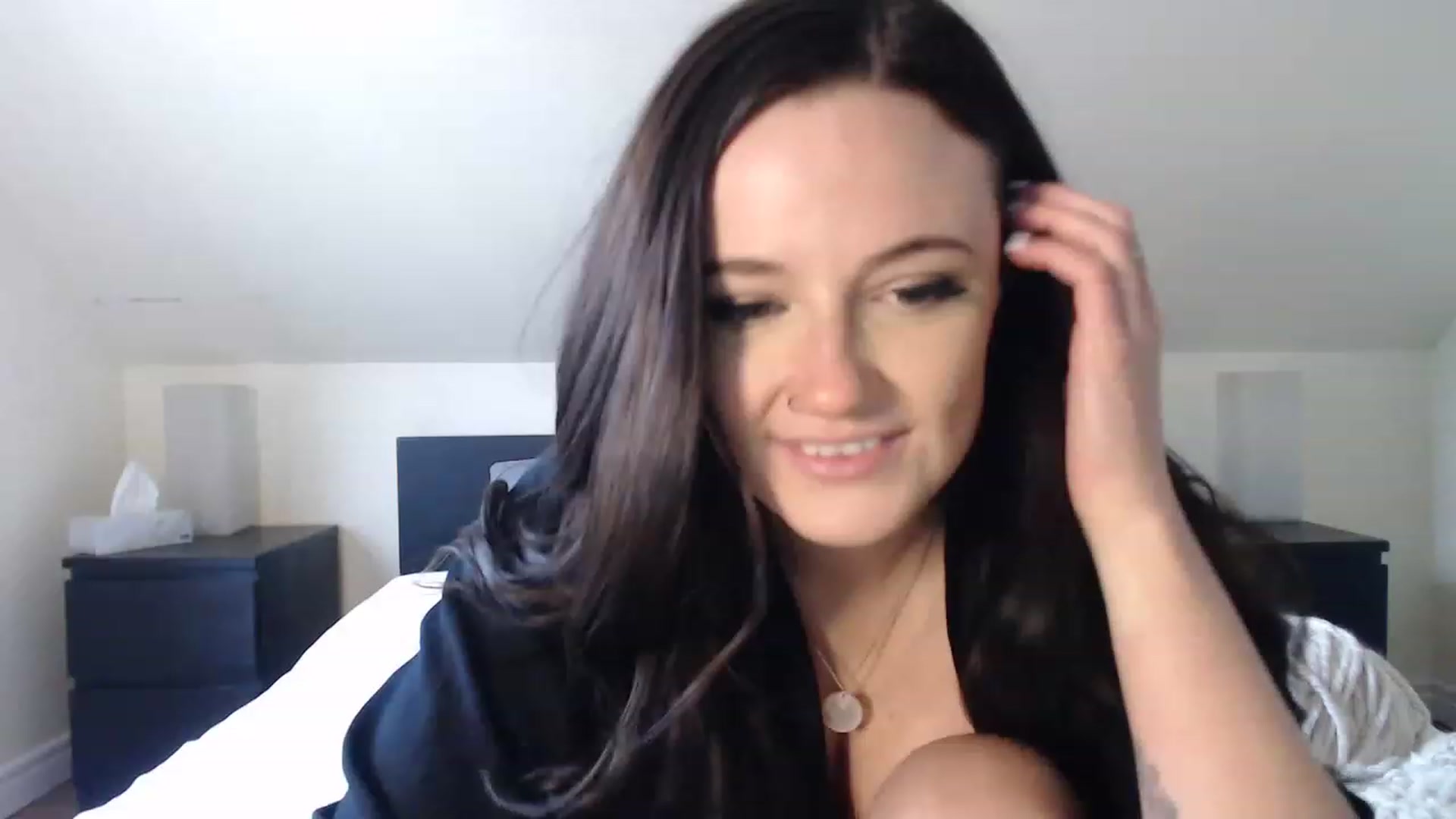 Gallery image thumbnail from TheNudeArtist's myfreecams stream on, 03/23/2023, 16:25 image 2 of 20