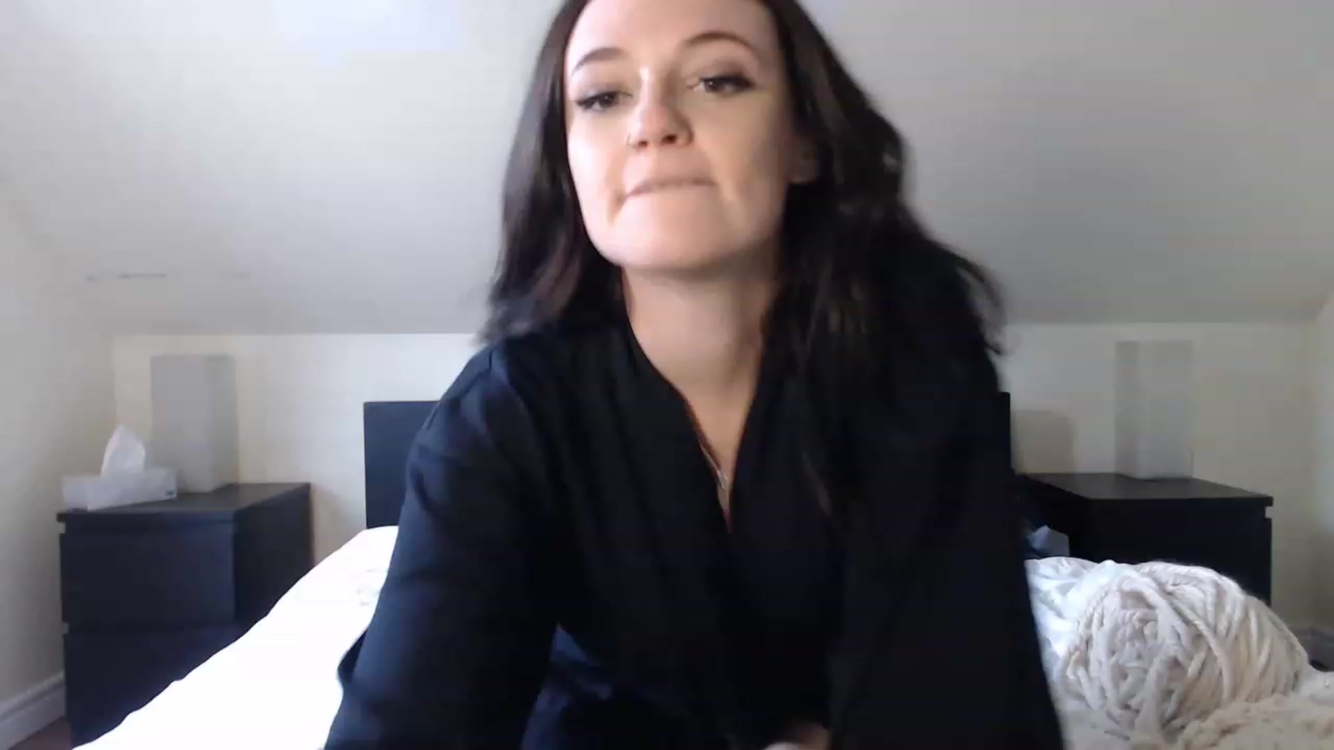 Gallery image thumbnail from TheNudeArtist's myfreecams stream on, 03/23/2023, 16:25 image 11 of 20
