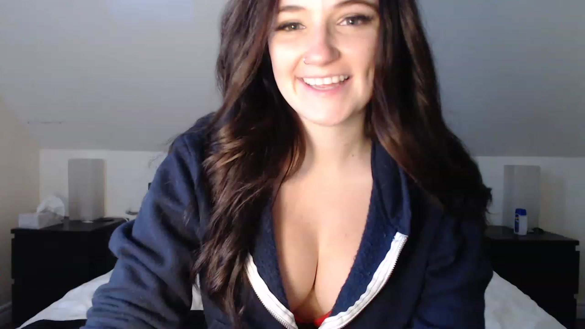 Gallery image thumbnail from TheNudeArtist's myfreecams stream on, 06/17/2023, 11:32 image 2 of 20