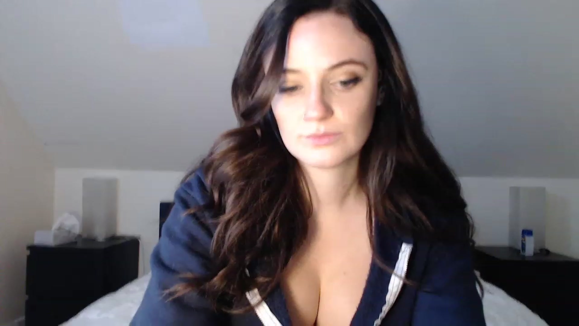 Gallery image thumbnail from TheNudeArtist's myfreecams stream on, 06/17/2023, 11:49 image 11 of 20