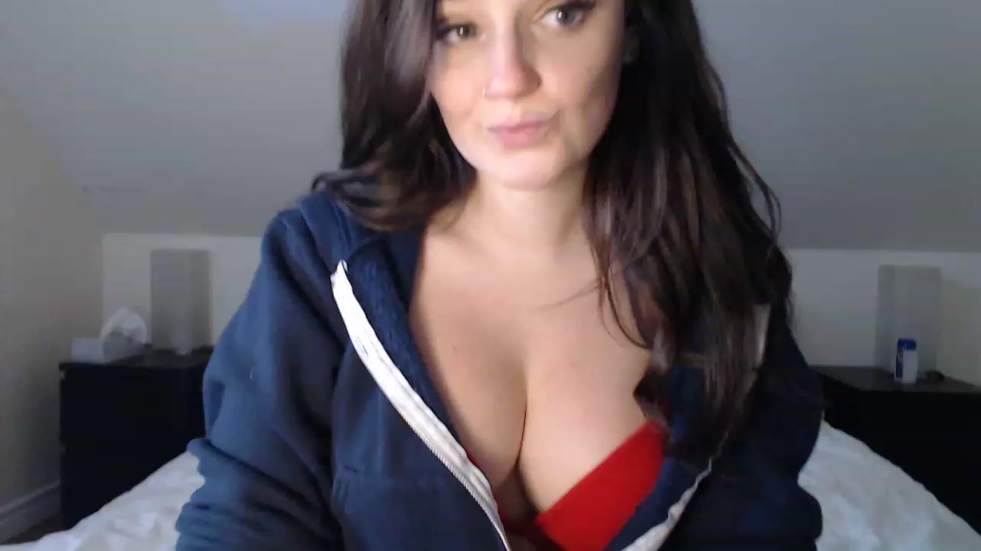 Gallery image thumbnail from TheNudeArtist's myfreecams stream on, 06/17/2023, 12:30 image 19 of 20