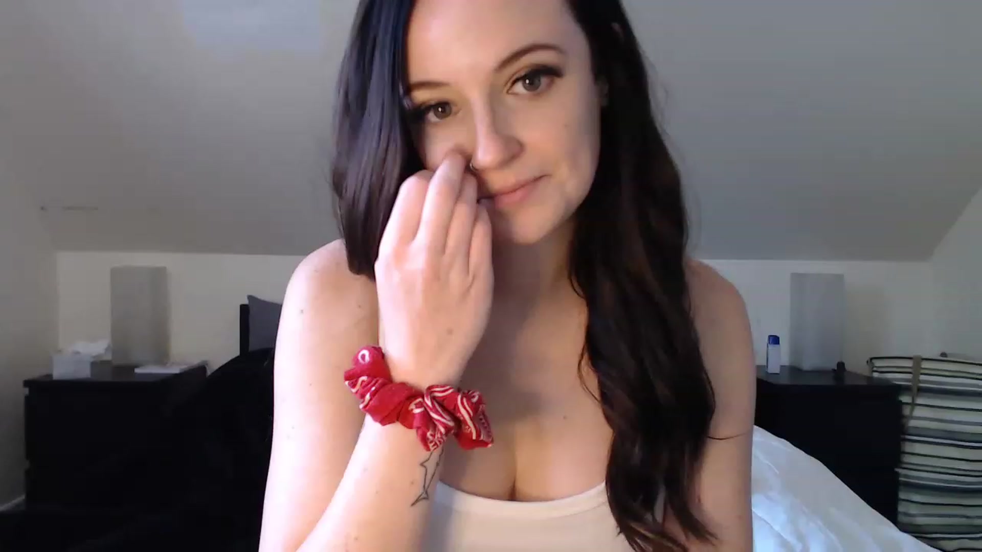 Gallery image thumbnail from TheNudeArtist's myfreecams stream on, 06/21/2023, 17:19 image 1 of 20