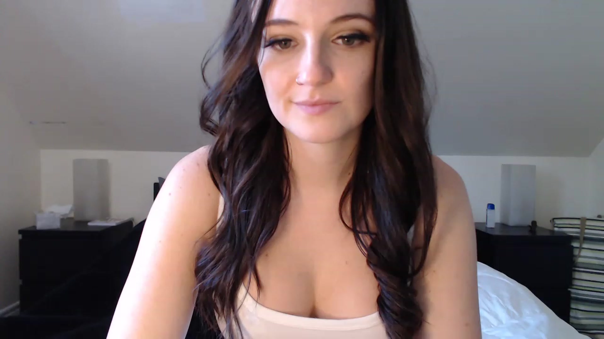 Gallery image thumbnail from TheNudeArtist's myfreecams stream on, 06/21/2023, 17:19 image 13 of 20