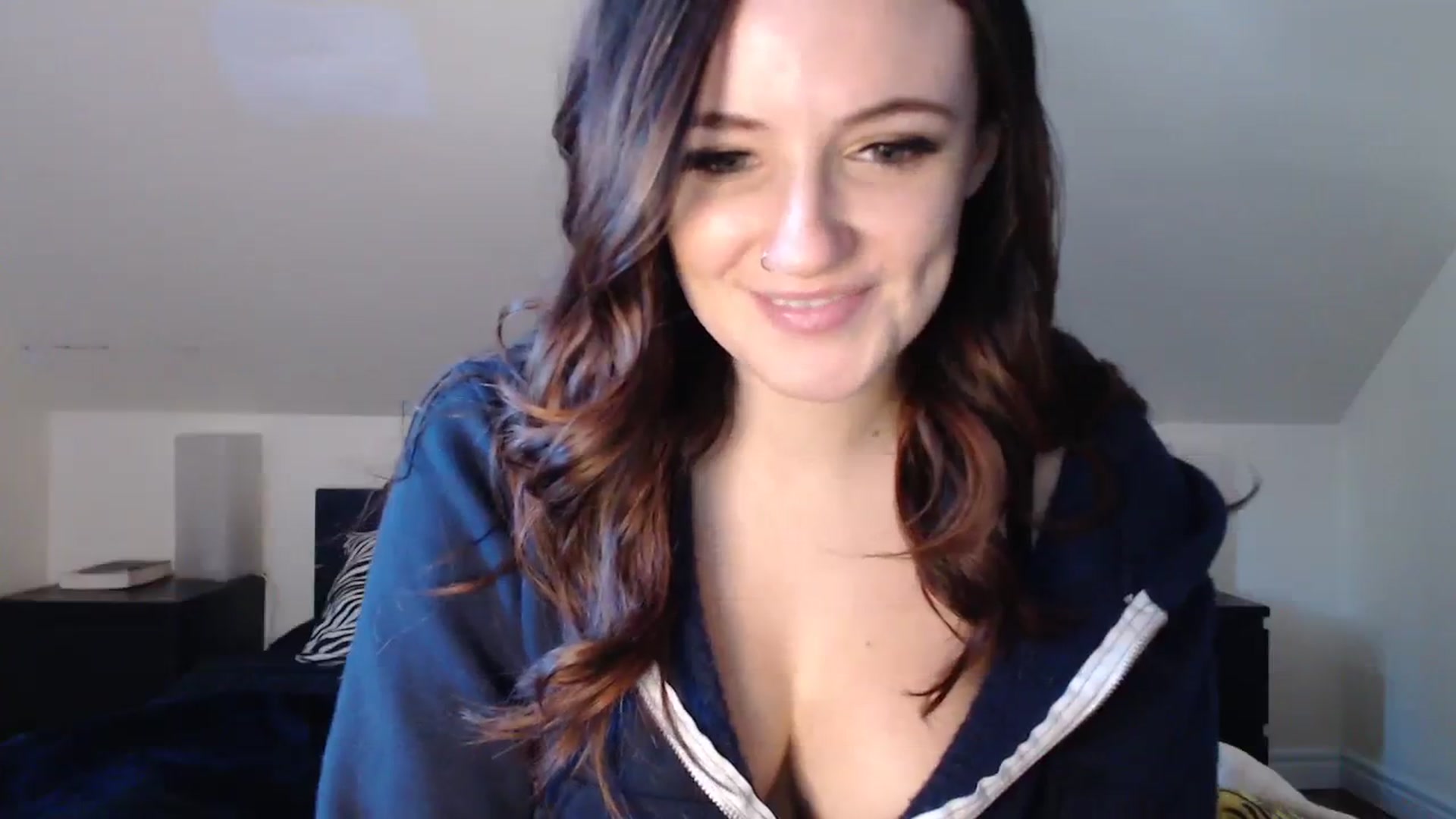 Gallery image thumbnail from TheNudeArtist's myfreecams stream on, 11/02/2023, 16:51 image 12 of 20