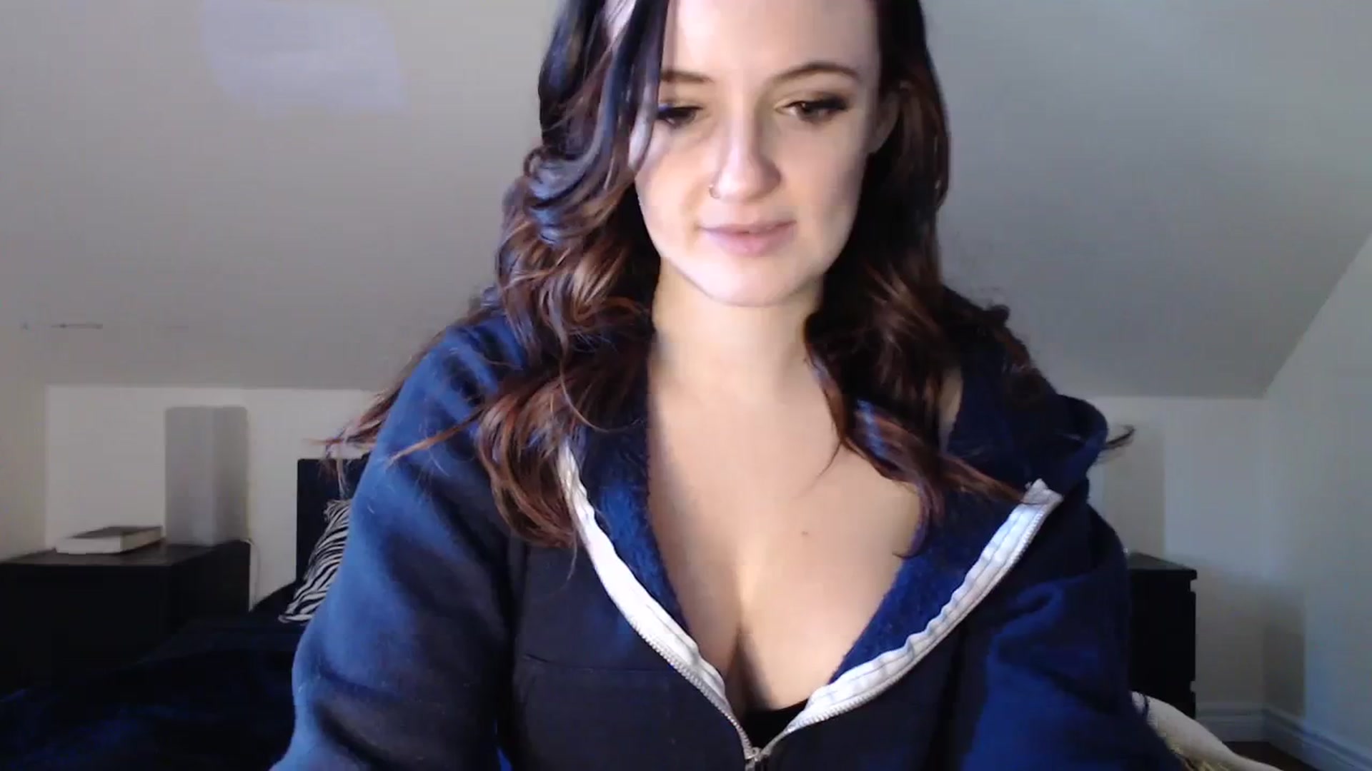 Gallery image thumbnail from TheNudeArtist's myfreecams stream on, 11/02/2023, 16:51 image 9 of 20