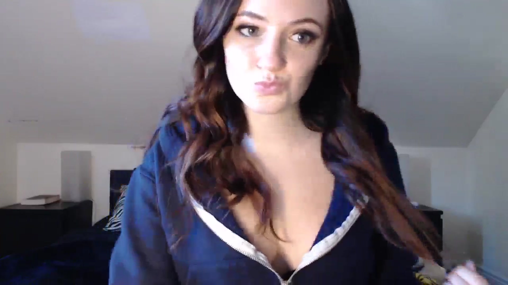 Gallery image thumbnail from TheNudeArtist's myfreecams stream on, 11/02/2023, 16:51 image 19 of 20