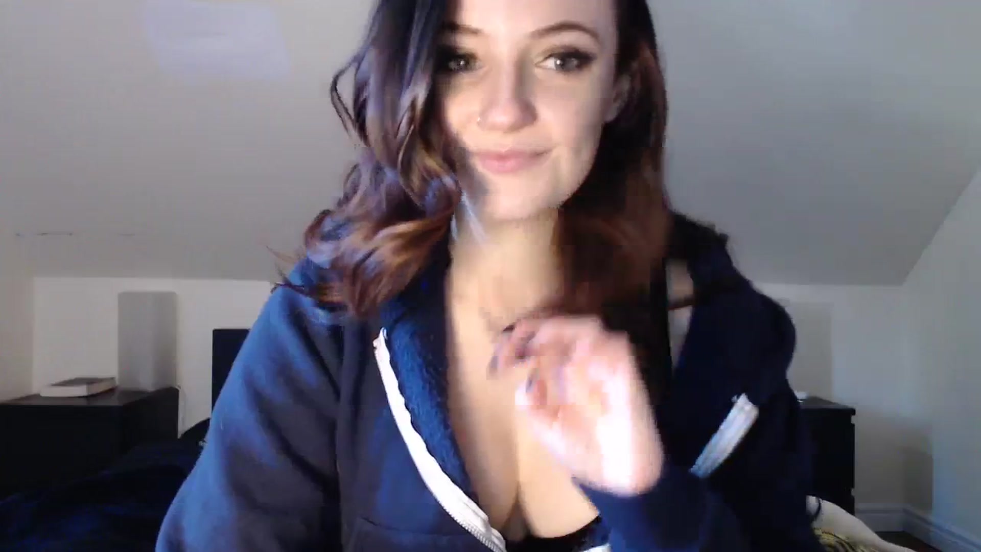 Gallery image thumbnail from TheNudeArtist's myfreecams stream on, 11/02/2023, 16:51 image 7 of 20