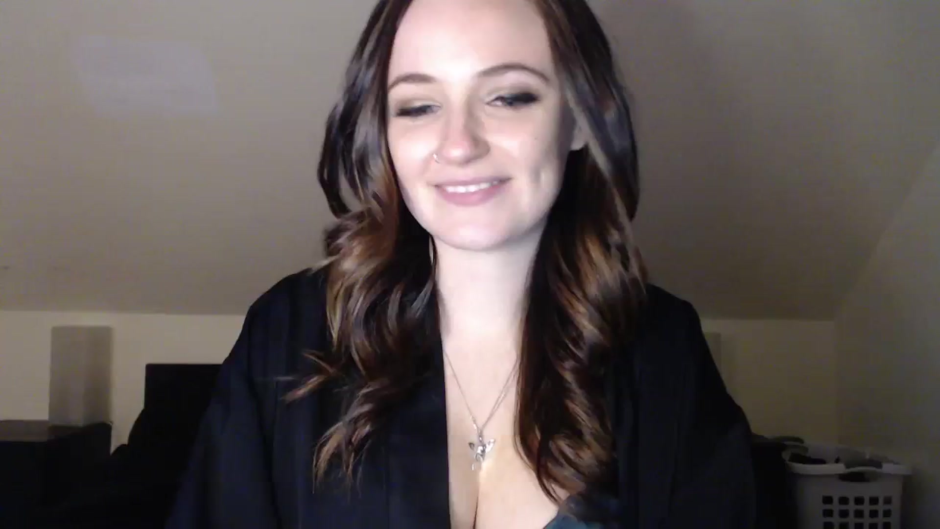 Gallery image thumbnail from TheNudeArtist's myfreecams stream on, 11/08/2023, 20:31 image 16 of 20