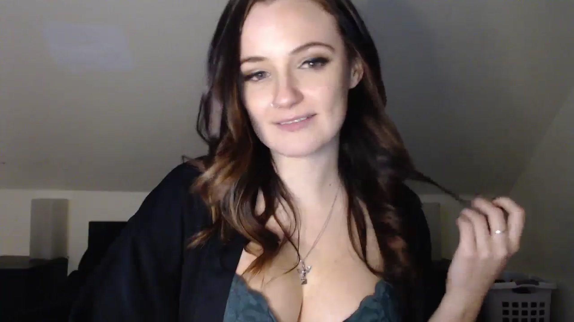 Gallery image thumbnail from TheNudeArtist's myfreecams stream on, 11/08/2023, 20:31 image 13 of 20
