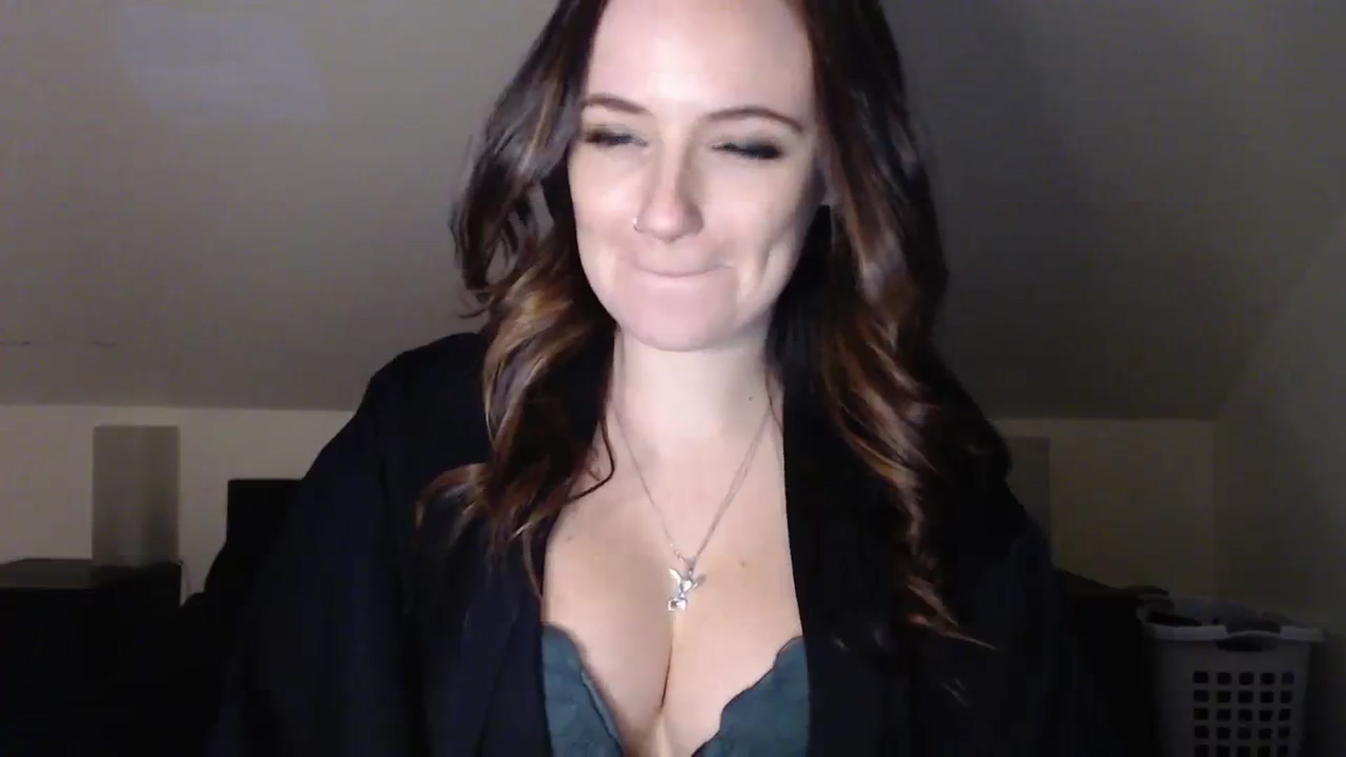 Gallery image thumbnail from TheNudeArtist's myfreecams stream on, 11/08/2023, 20:31 image 19 of 20