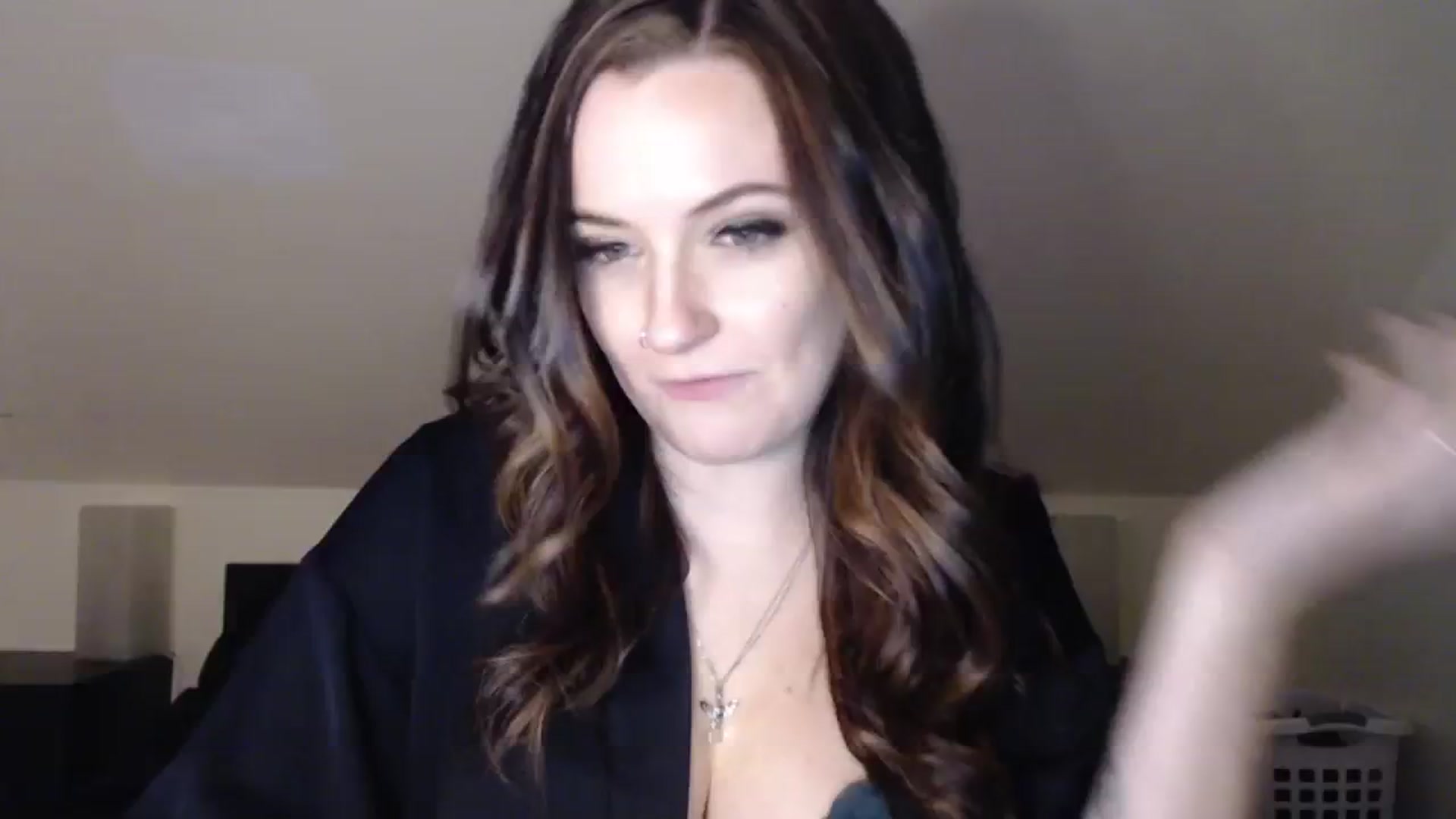 Gallery image thumbnail from TheNudeArtist's myfreecams stream on, 11/08/2023, 20:31 image 17 of 20
