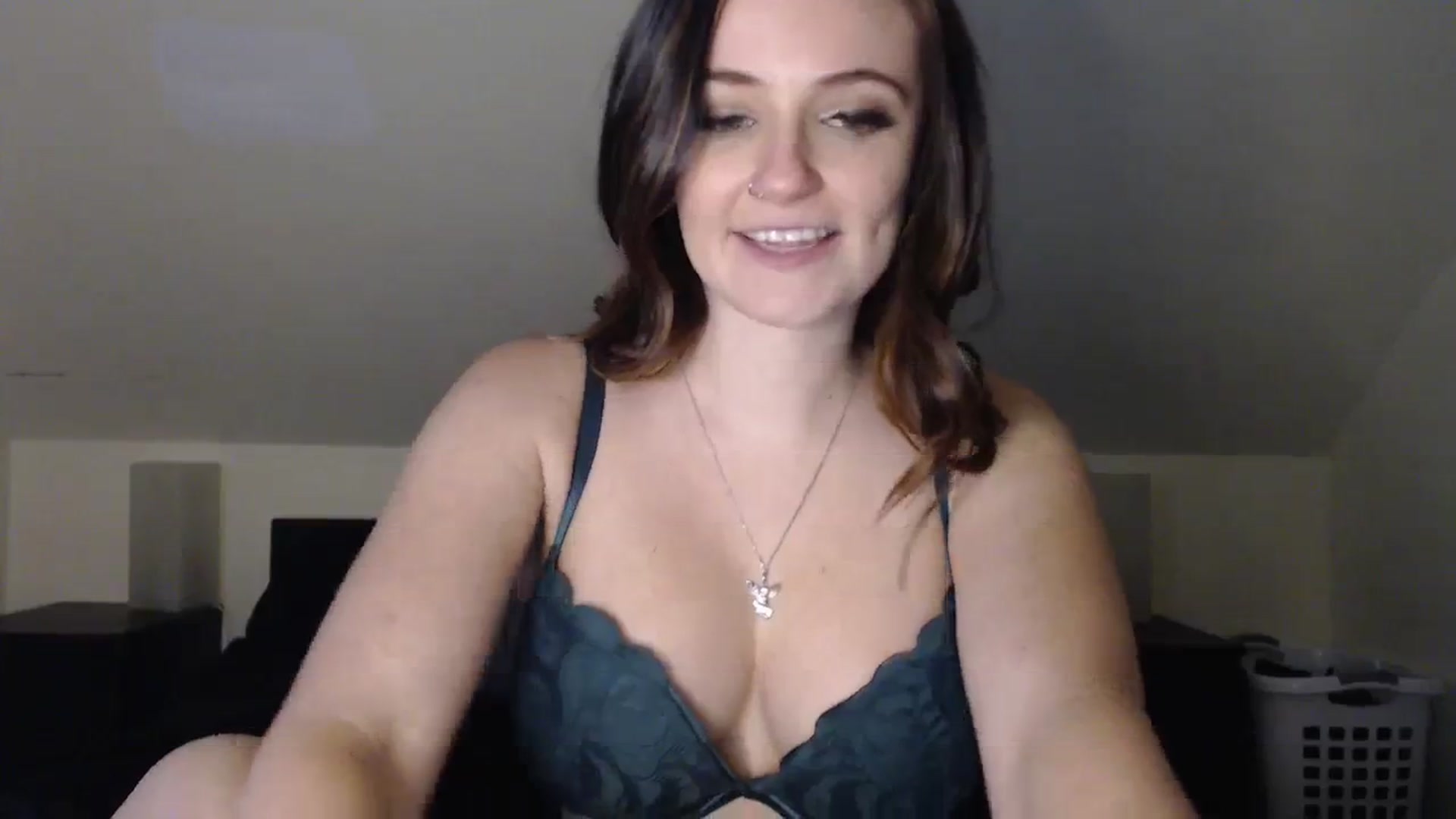 Gallery image thumbnail from TheNudeArtist's myfreecams stream on, 11/08/2023, 20:46 image 5 of 20