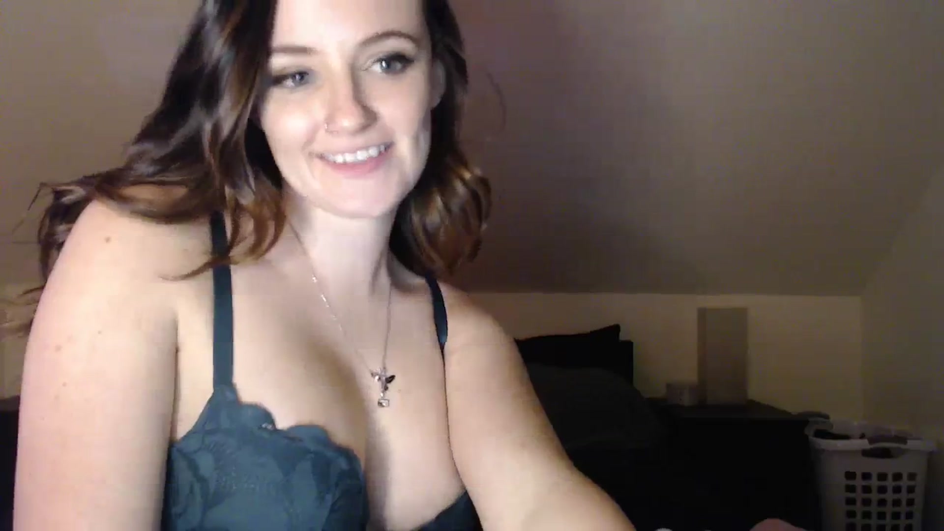 Gallery image thumbnail from TheNudeArtist's myfreecams stream on, 11/08/2023, 20:46 image 14 of 20