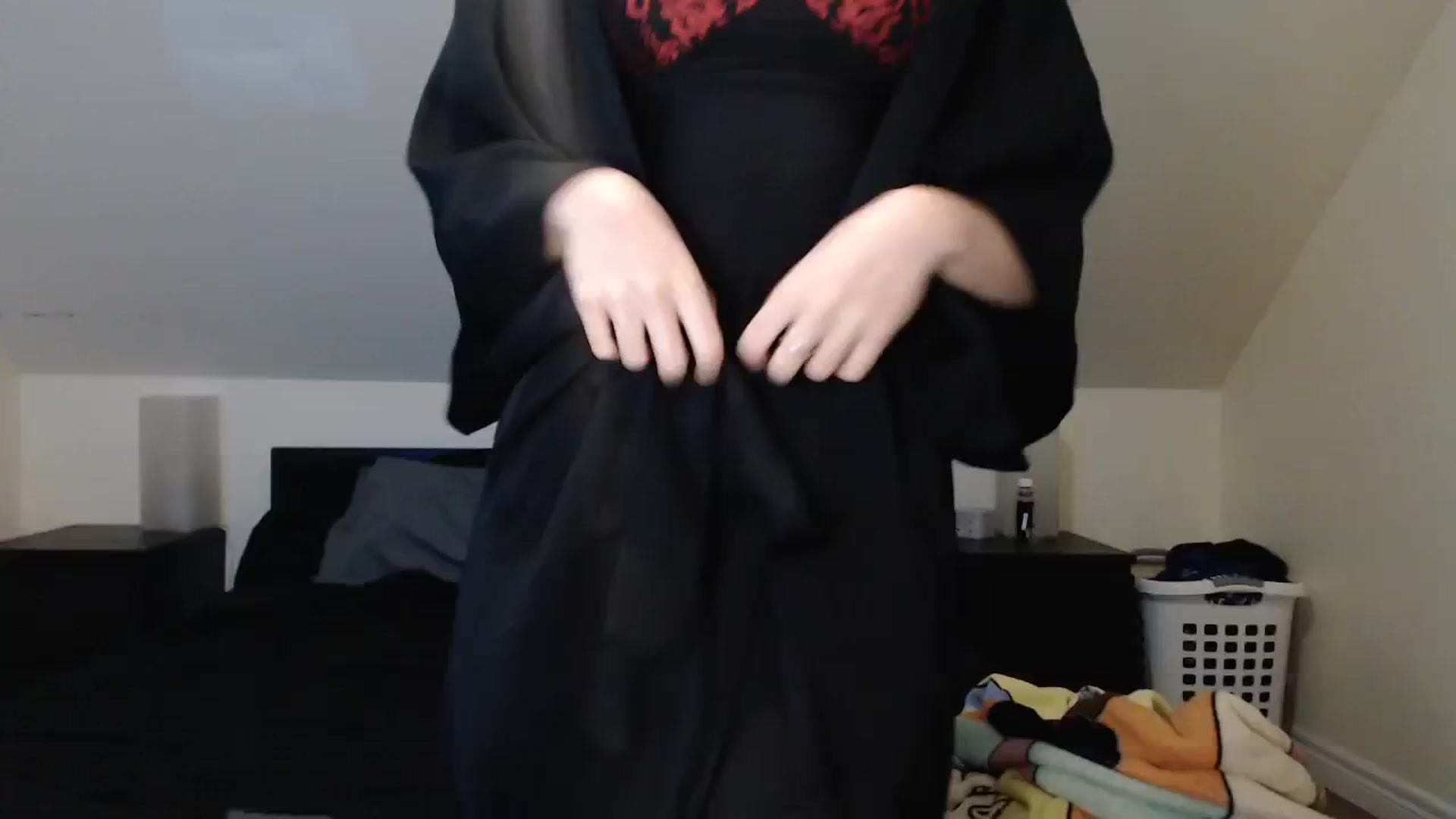 Gallery image thumbnail from TheNudeArtist's myfreecams stream on, 11/09/2023, 22:50 image 9 of 20