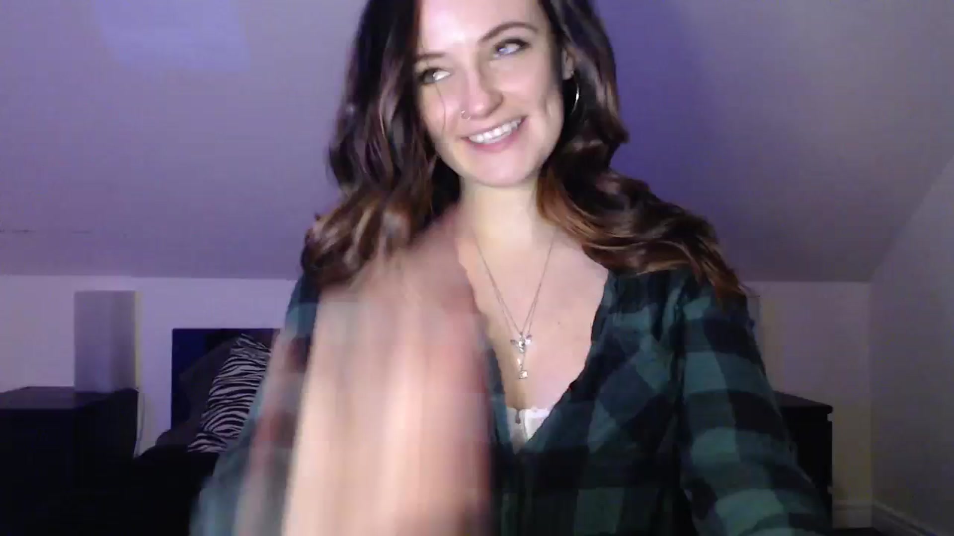 Gallery image thumbnail from TheNudeArtist's myfreecams stream on, 11/16/2023, 23:01 image 19 of 20