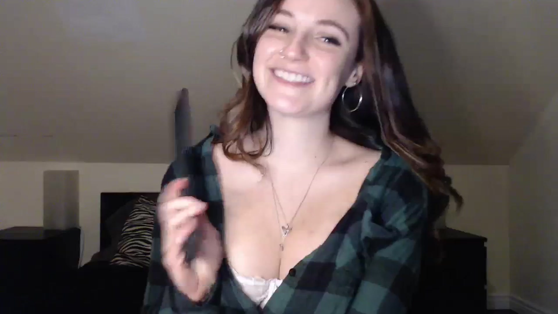 Gallery image thumbnail from TheNudeArtist's myfreecams stream on, 11/16/2023, 23:01 image 5 of 20