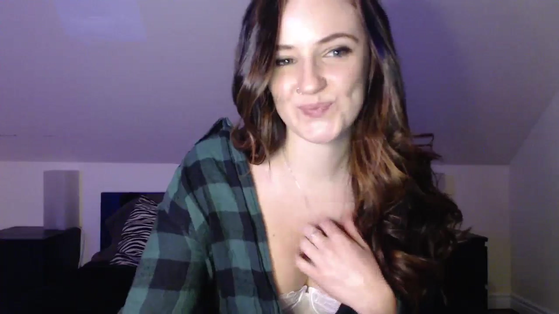 Gallery image thumbnail from TheNudeArtist's myfreecams stream on, 11/16/2023, 23:01 image 8 of 20