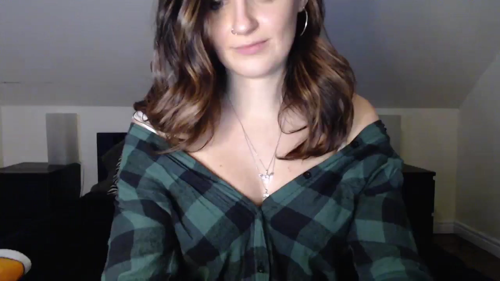 Gallery image thumbnail from TheNudeArtist's myfreecams stream on, 11/16/2023, 23:31 image 13 of 20