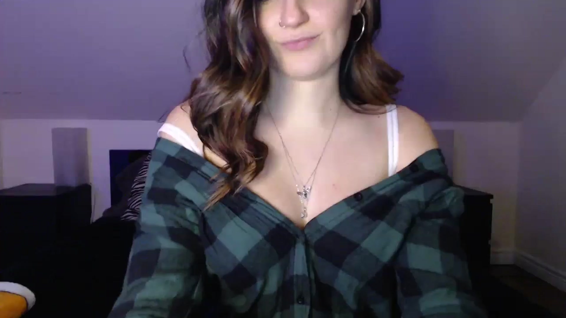 Gallery image thumbnail from TheNudeArtist's myfreecams stream on, 11/16/2023, 23:31 image 14 of 20