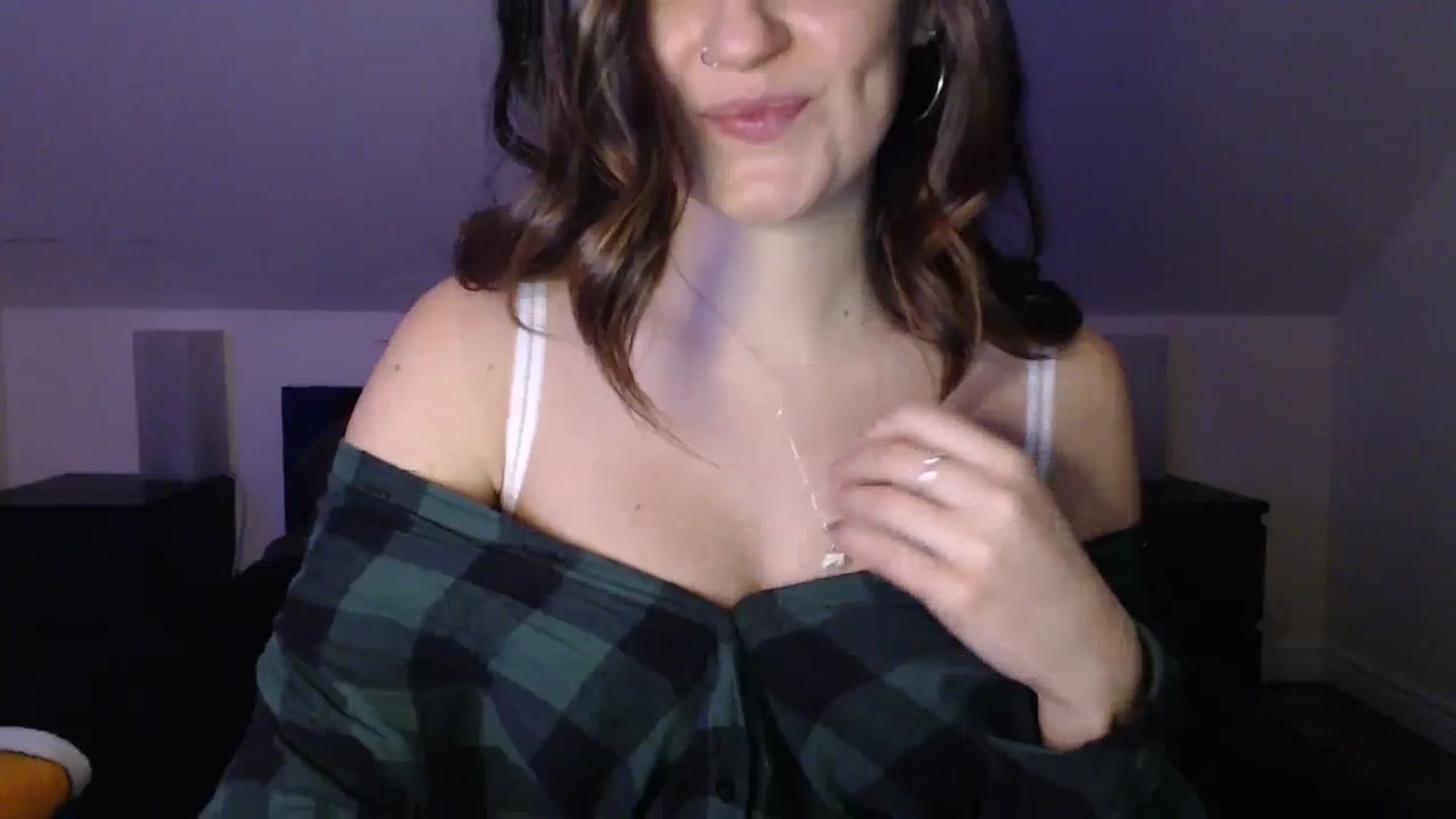 Gallery image thumbnail from TheNudeArtist's myfreecams stream on, 11/16/2023, 23:31 image 18 of 20