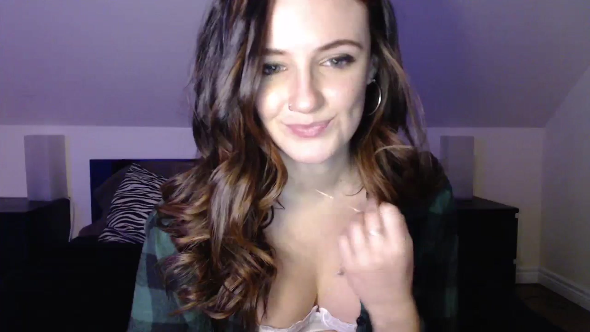 Gallery image thumbnail from TheNudeArtist's myfreecams stream on, 11/17/2023, 24:26 image 18 of 20