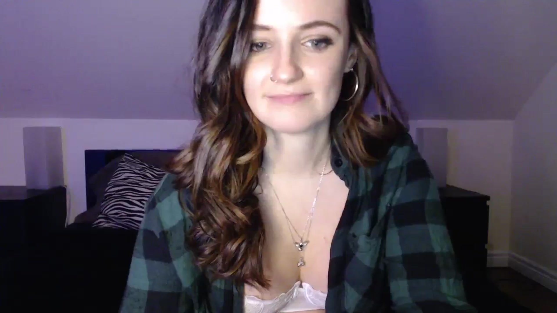 Gallery image thumbnail from TheNudeArtist's myfreecams stream on, 11/17/2023, 24:26 image 17 of 20