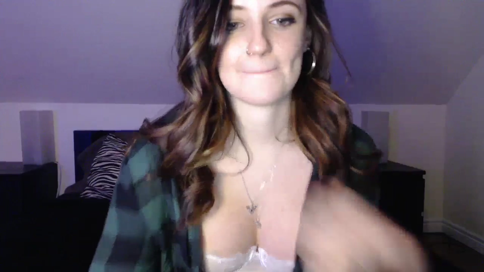 Gallery image thumbnail from TheNudeArtist's myfreecams stream on, 11/17/2023, 24:26 image 15 of 20