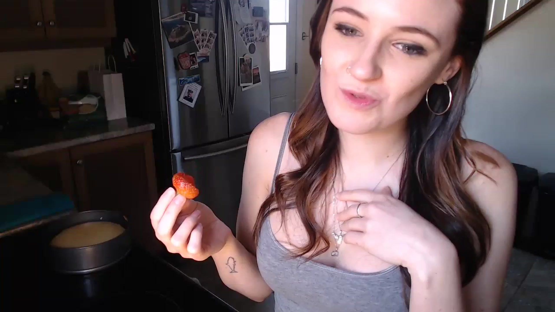 Gallery image thumbnail from TheNudeArtist's myfreecams stream on, 11/17/2023, 14:59 image 20 of 20