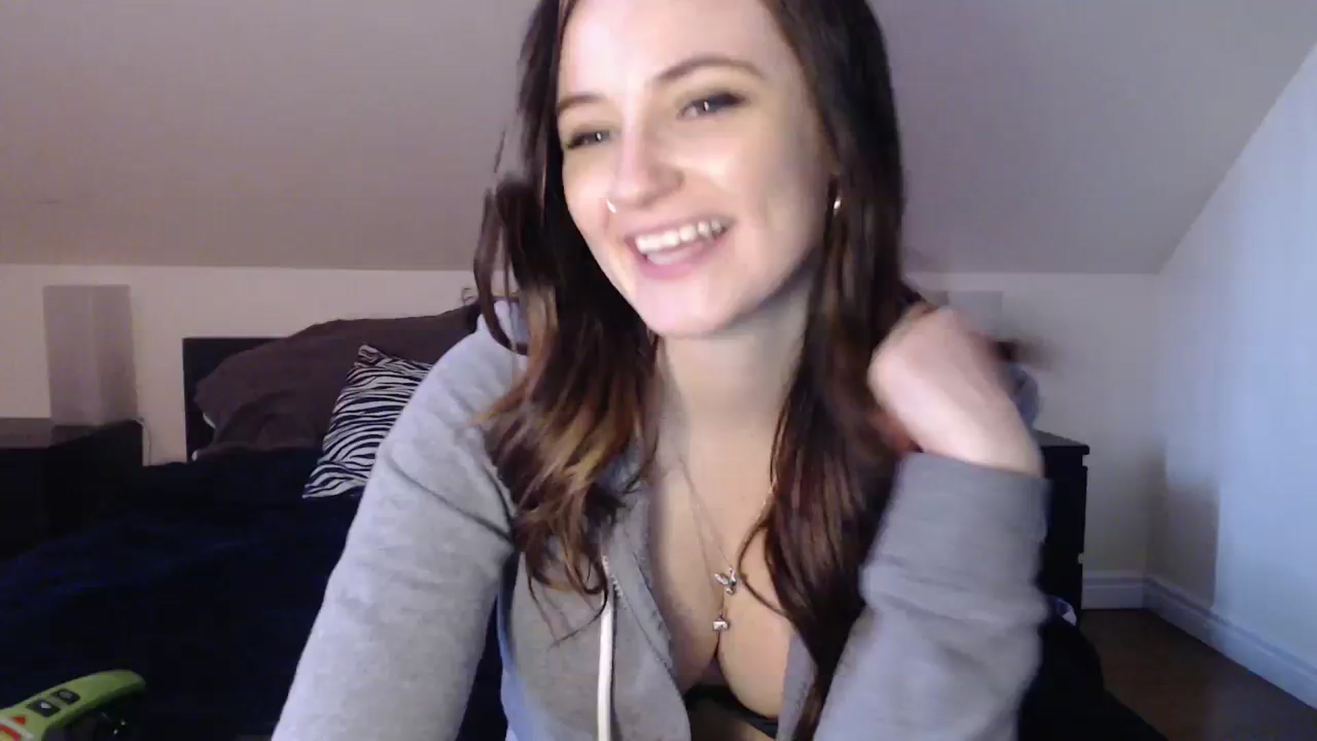Gallery image thumbnail from TheNudeArtist's myfreecams stream on, 11/17/2023, 19:13 image 15 of 20