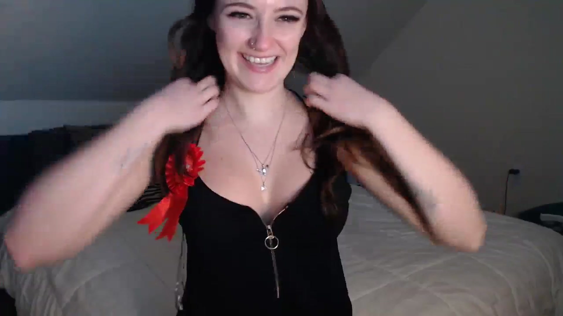 Gallery image thumbnail from TheNudeArtist's myfreecams stream on, 12/20/2023, 20:23 image 9 of 20