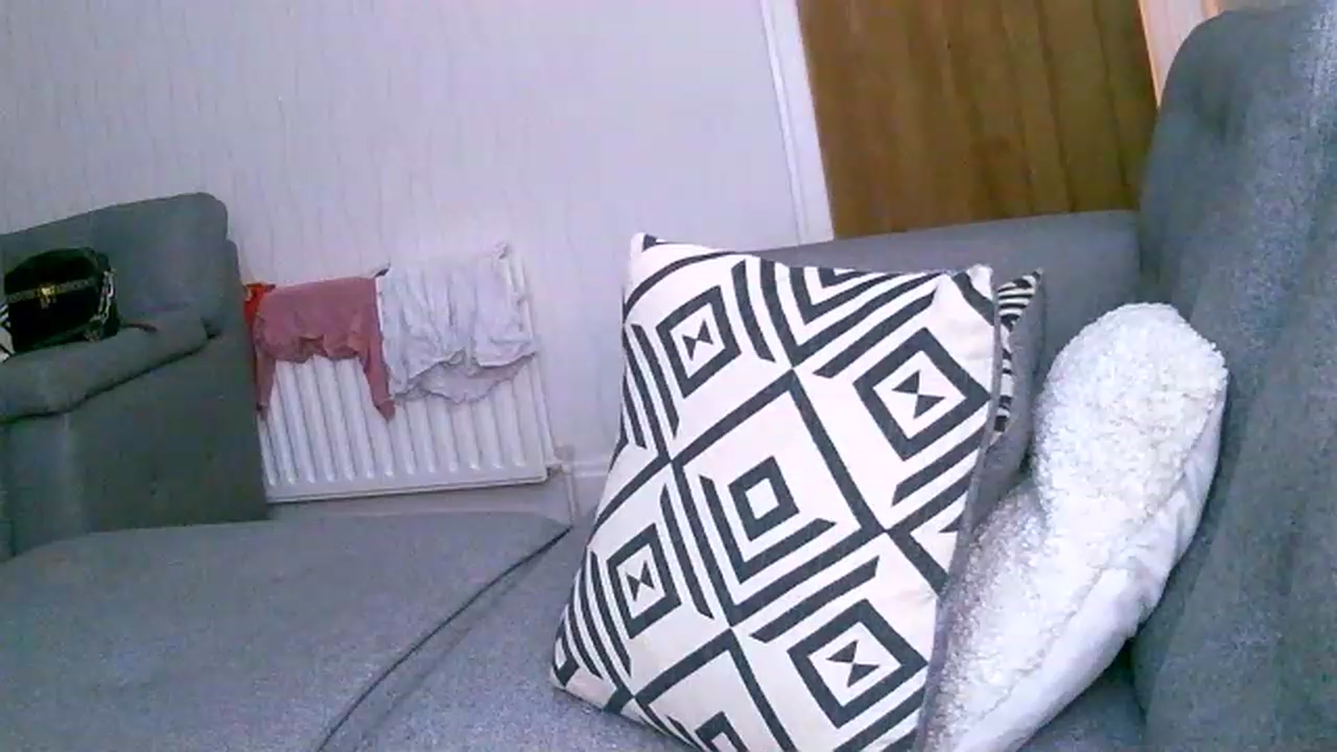 Gallery image thumbnail from TheOGEm's myfreecams stream on, 11/24/2022, 24:50 image 18 of 20