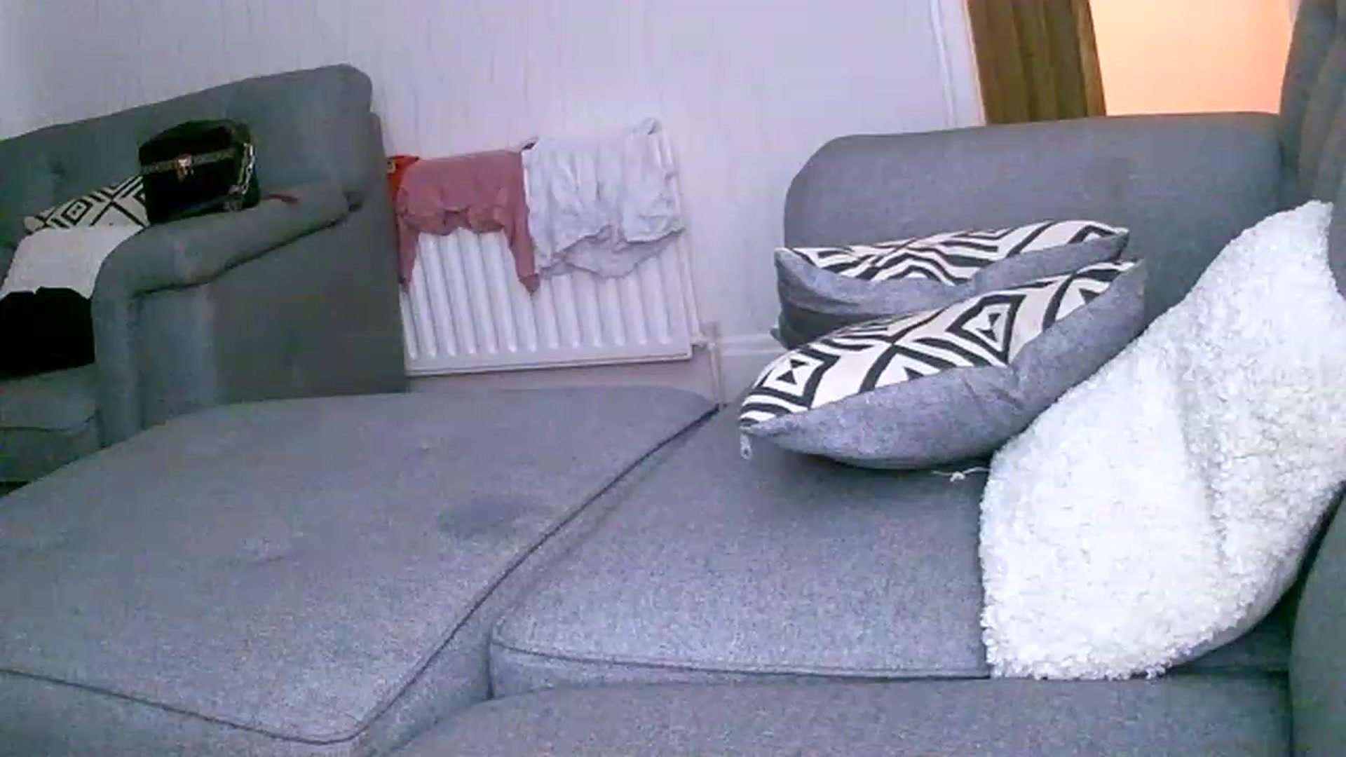 Gallery image thumbnail from TheOGEm's myfreecams stream on, 11/24/2022, 02:30 image 9 of 20