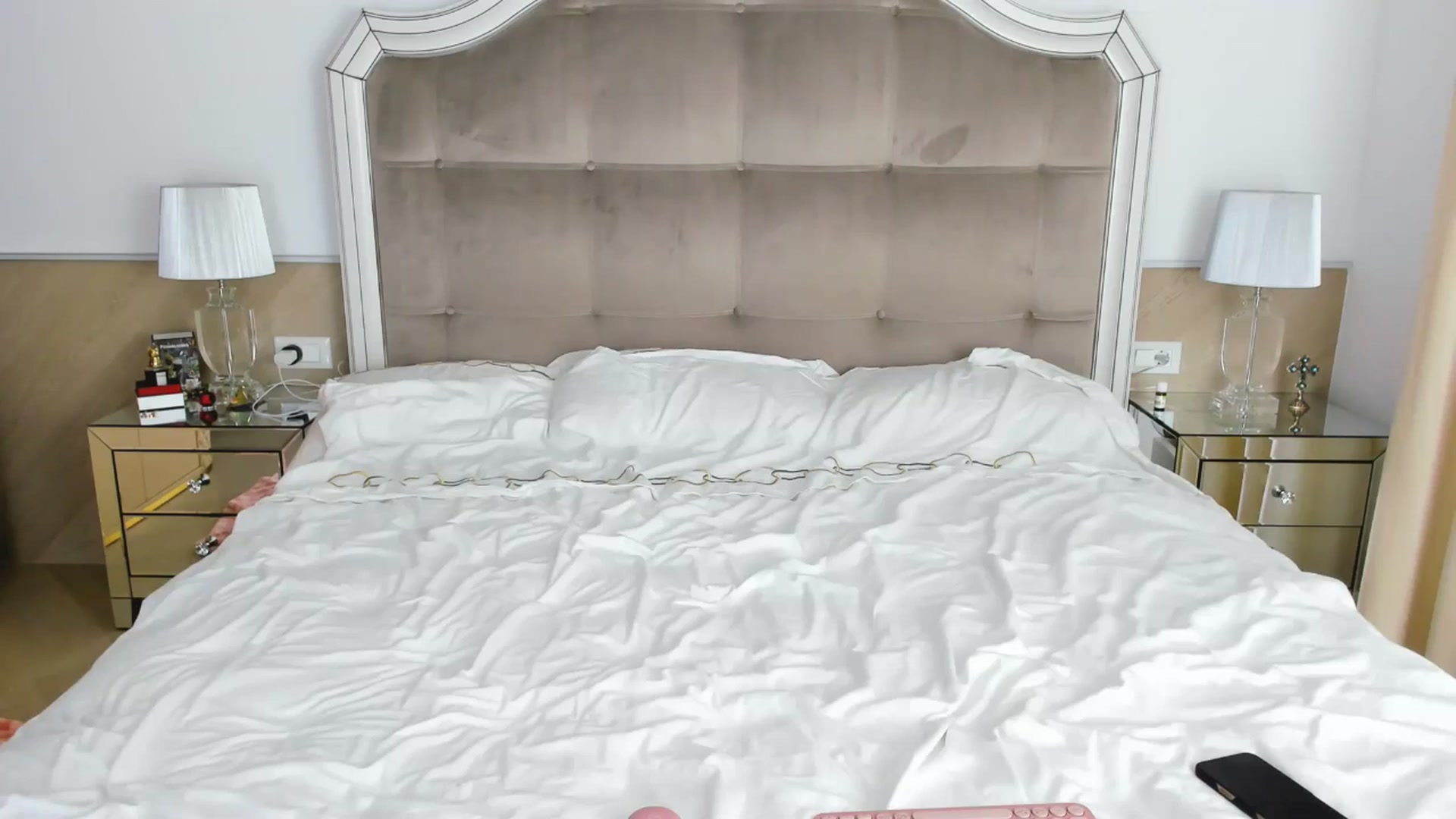 Gallery image thumbnail from TheOwneress's myfreecams stream on, 06/04/2025, 20:34 image 20 of 20