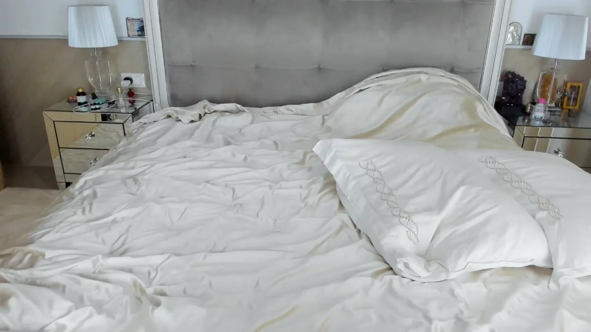 Gallery image thumbnail from TheOwneress's myfreecams stream on, 10/13/2025, 18:01 image 15 of 20