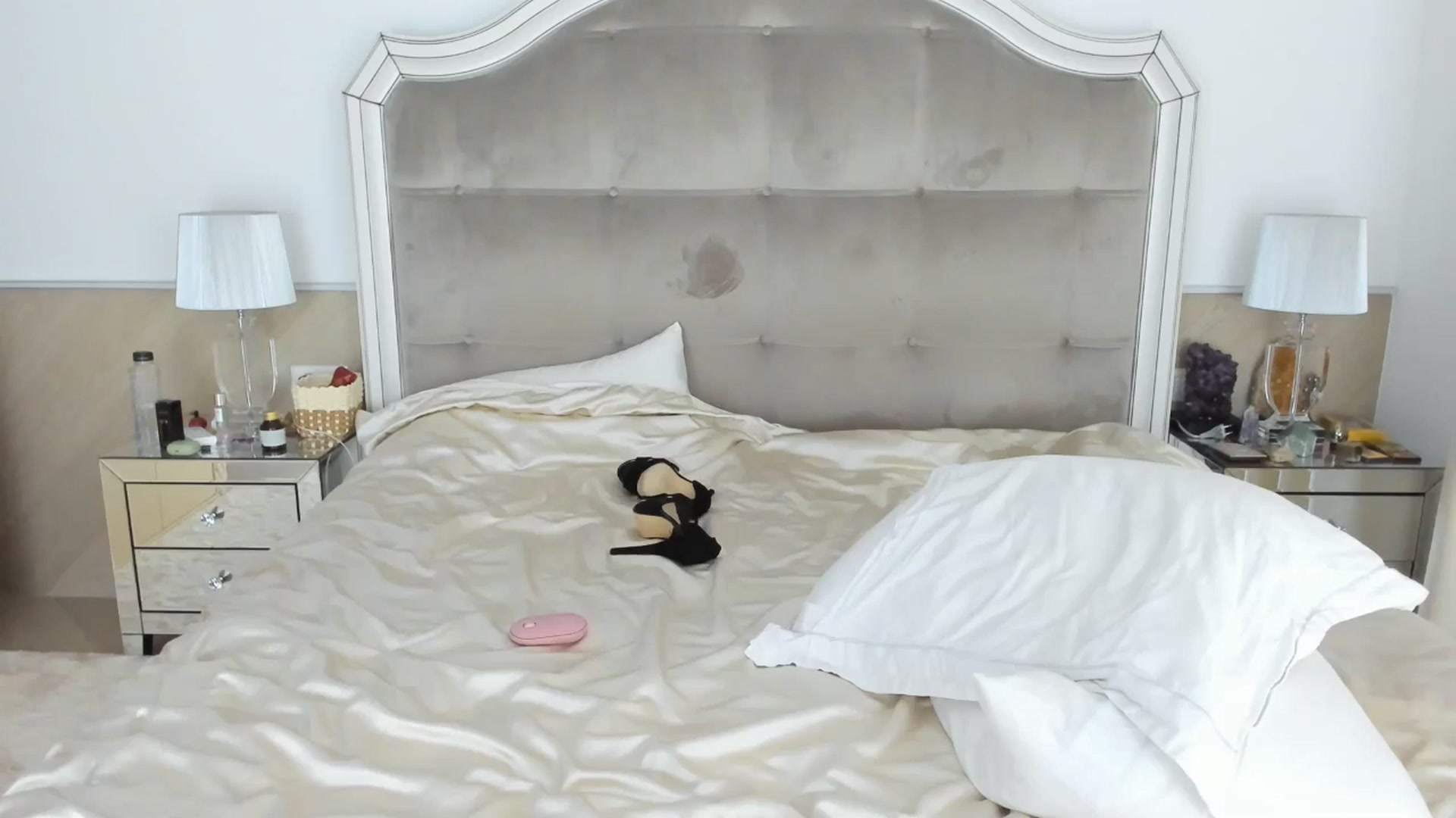 Gallery image thumbnail from TheOwneress's myfreecams stream on, 11/01/2025, 16:45 image 3 of 20