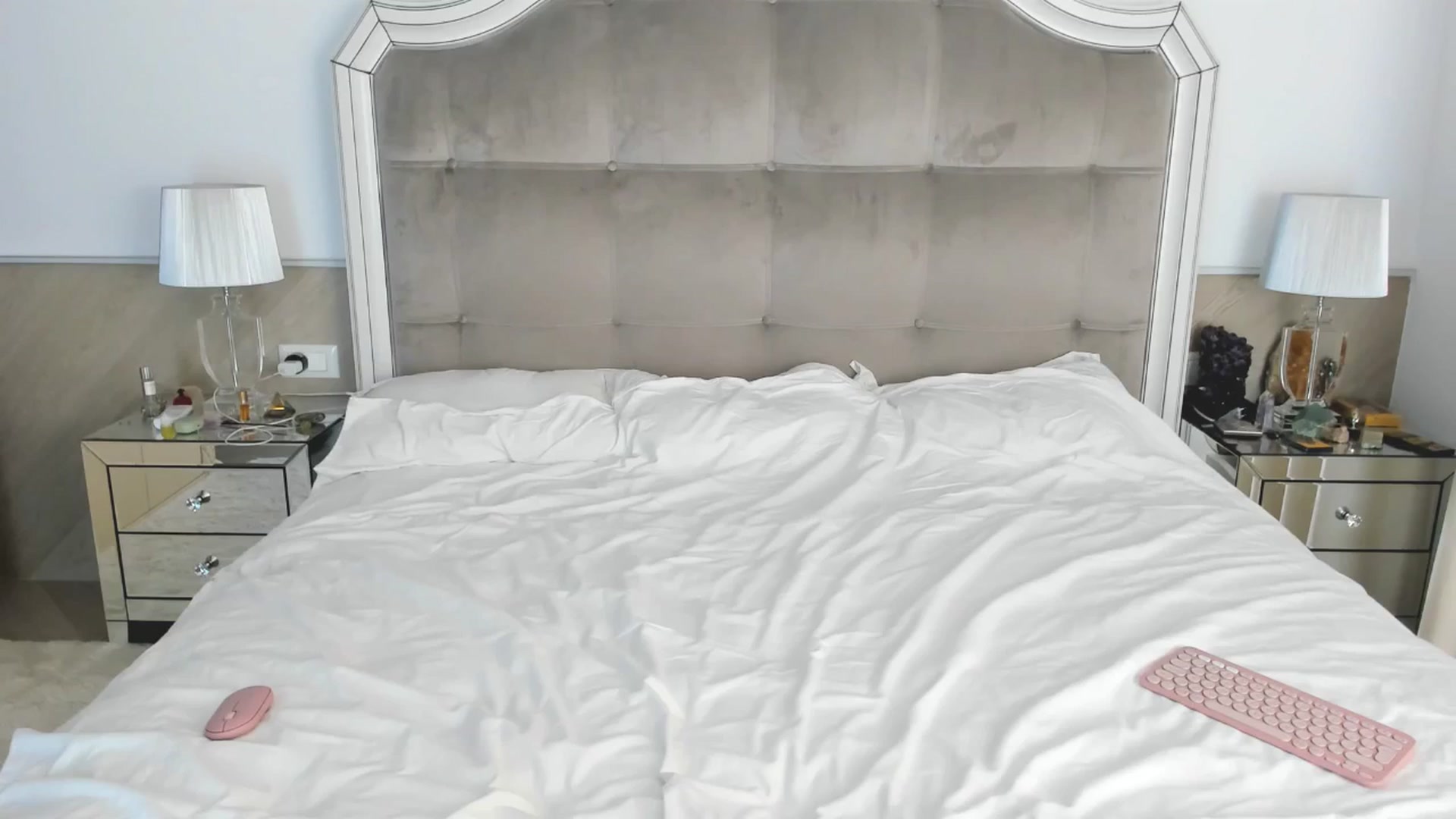 Gallery image thumbnail from TheOwneress's myfreecams stream on, 11/18/2025, 16:13 image 14 of 20
