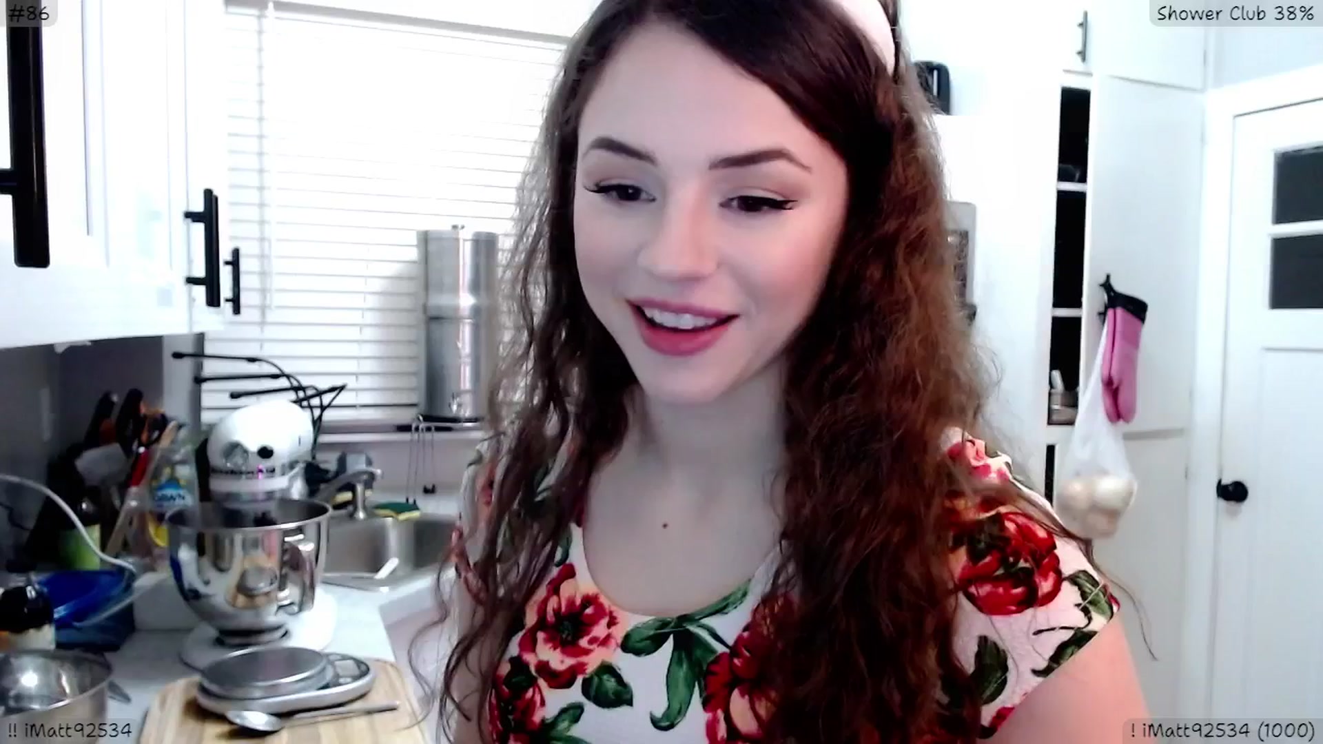Gallery image thumbnail from ThePeepShow's myfreecams stream on, 04/20/2025, 03:47 image 5 of 20